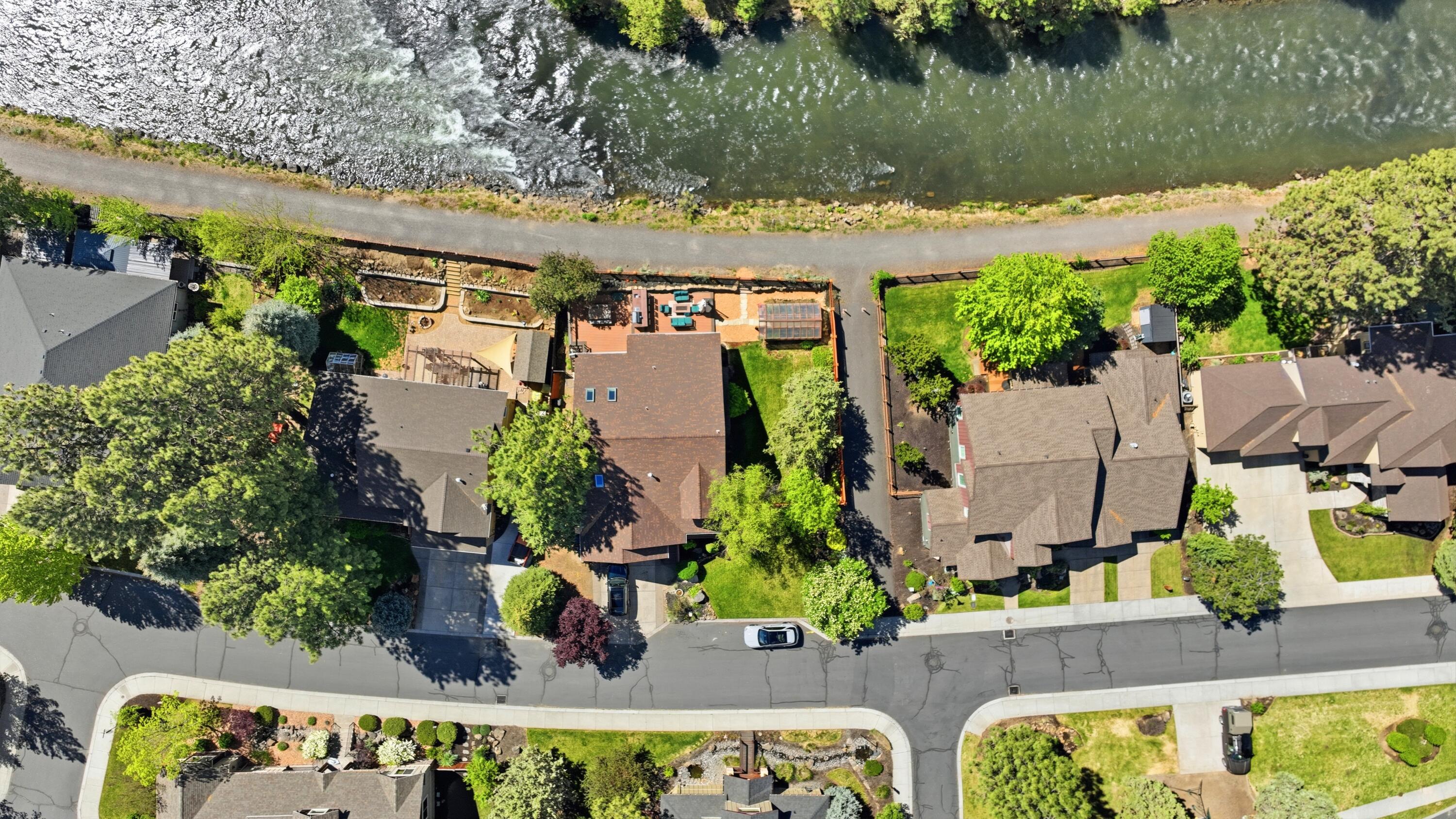 61153 Ridgewater Loop