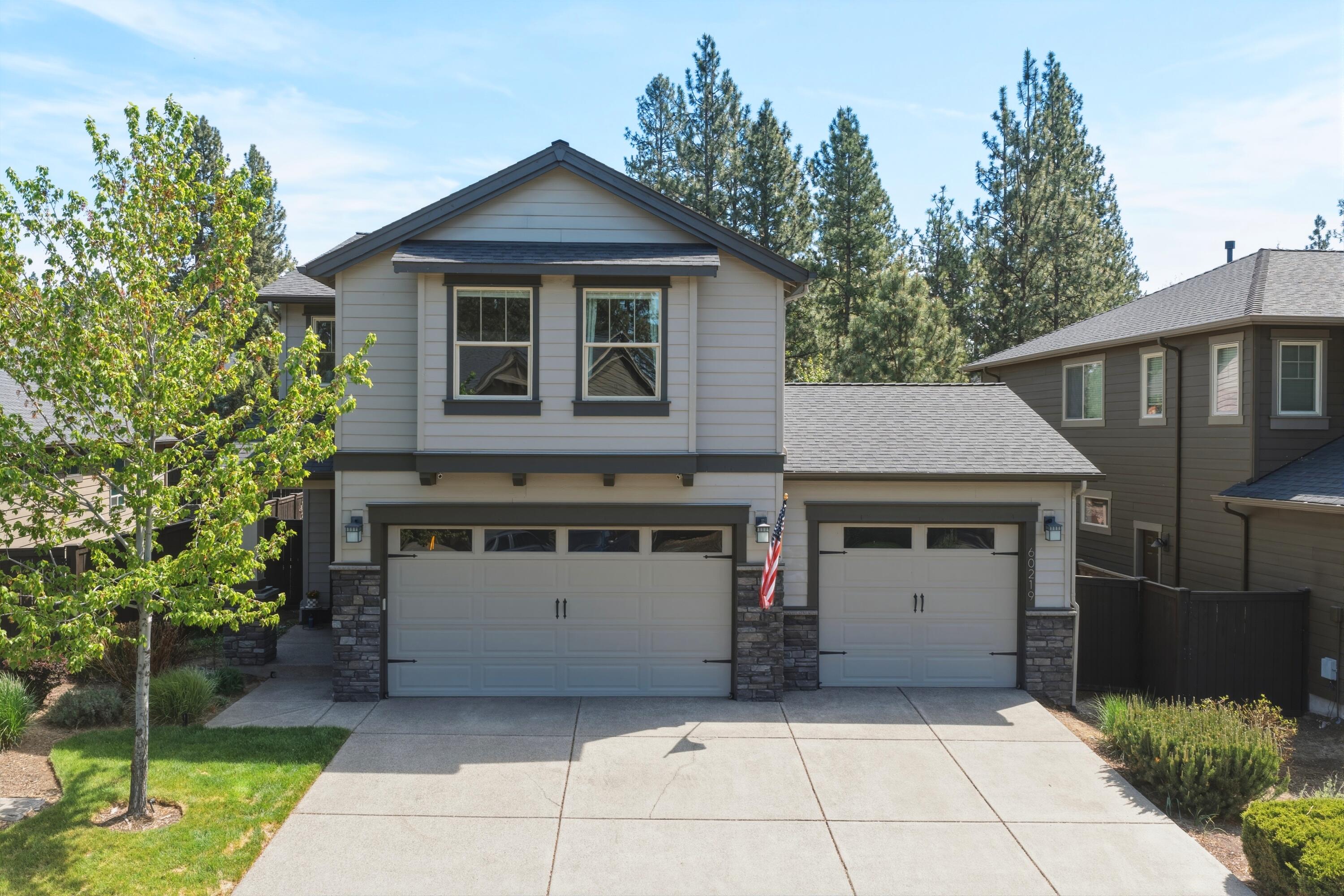 60219 Rolled Rock Way