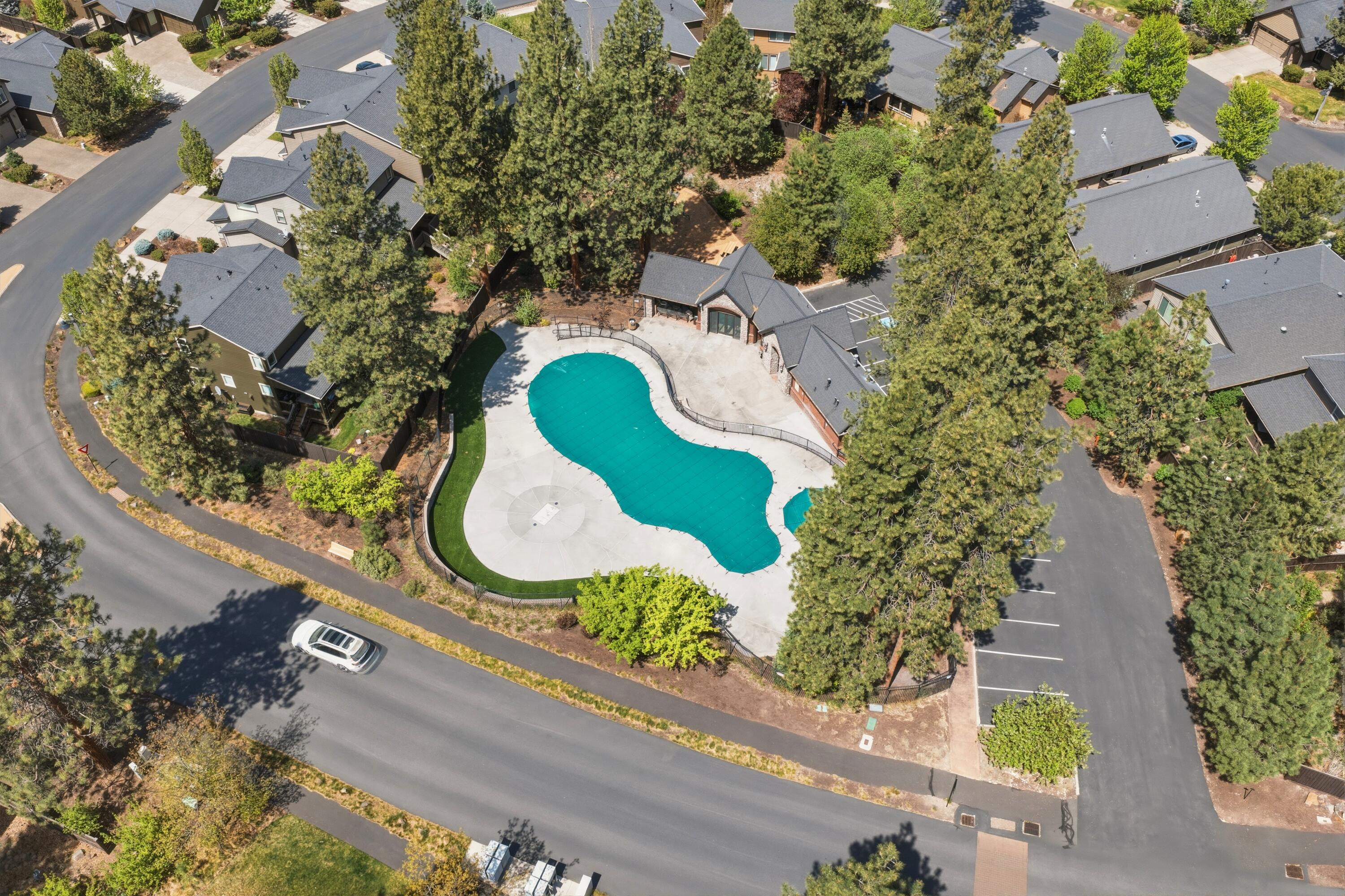 60219 Rolled Rock Way
