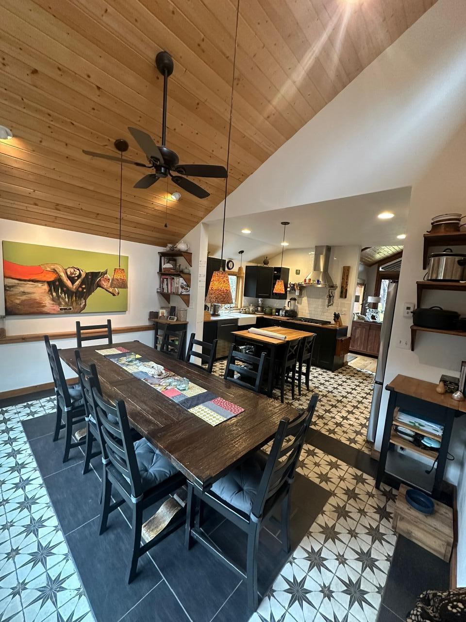 64901 Glacier View Drive