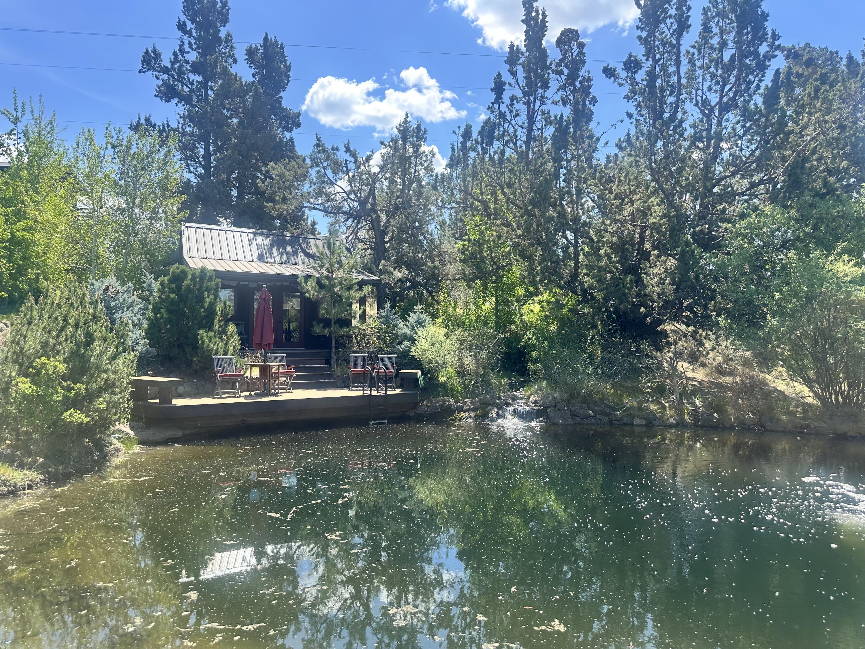 64901 Glacier View Drive