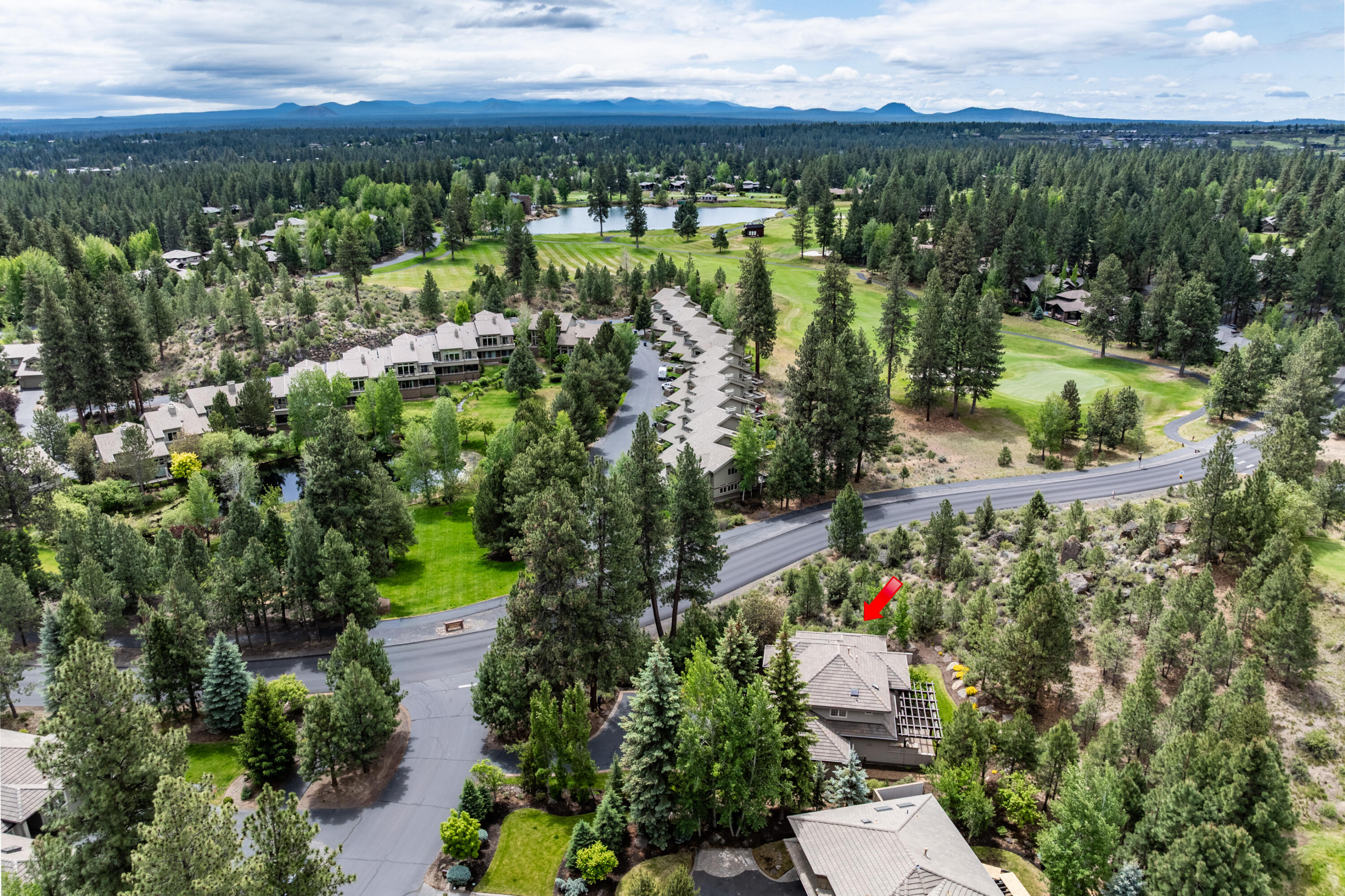 19598 Green Lakes Loop
