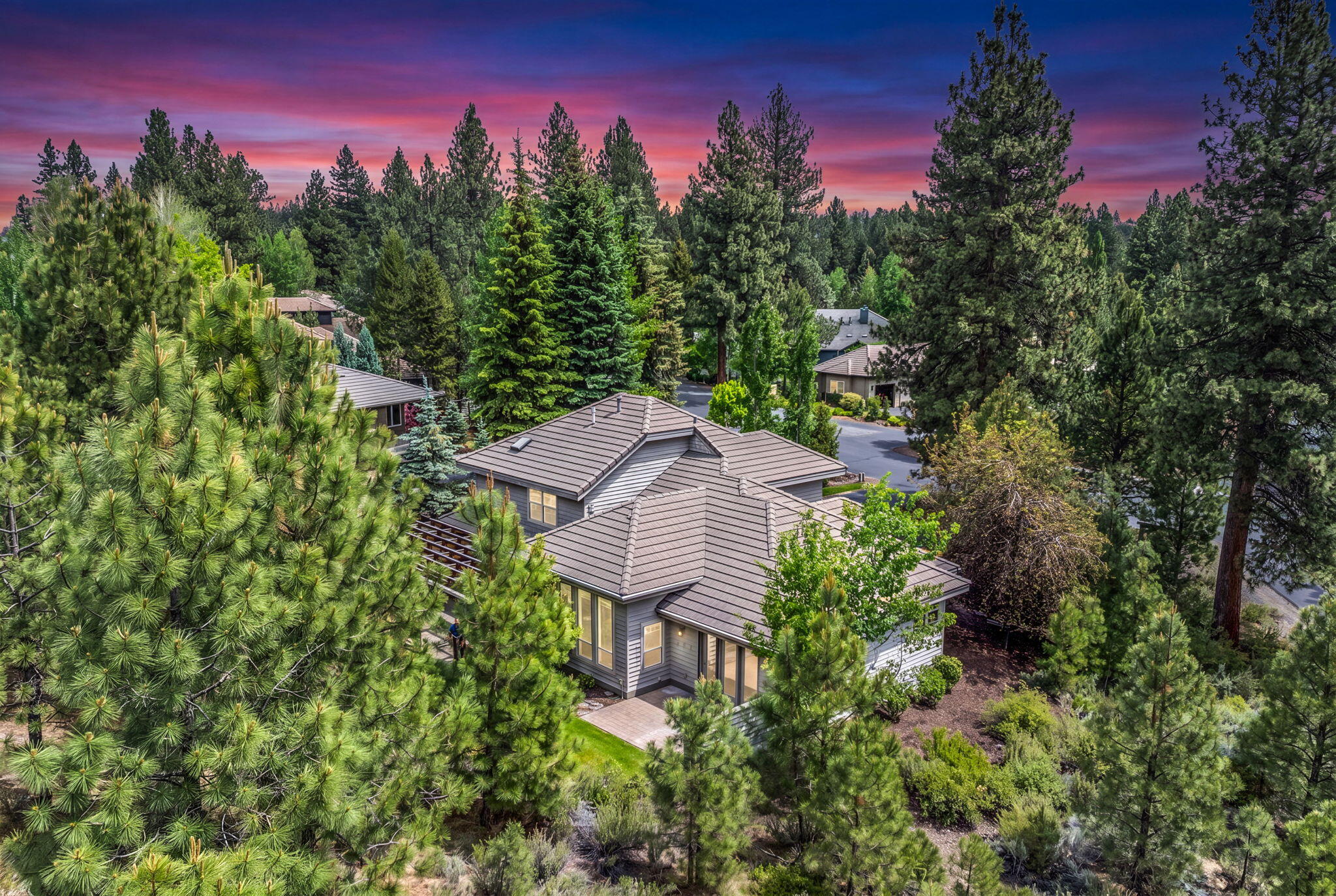 19598 Green Lakes Loop