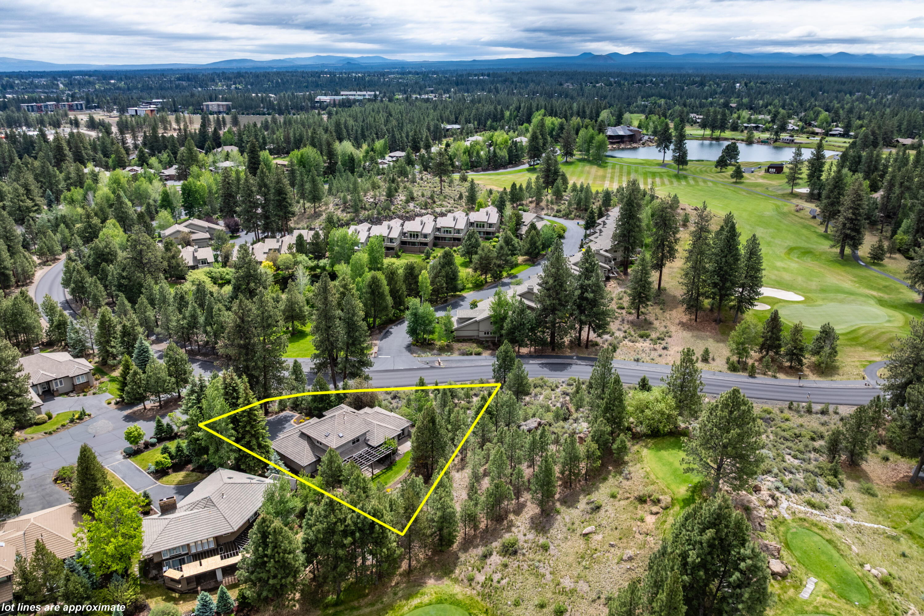 19598 Green Lakes Loop