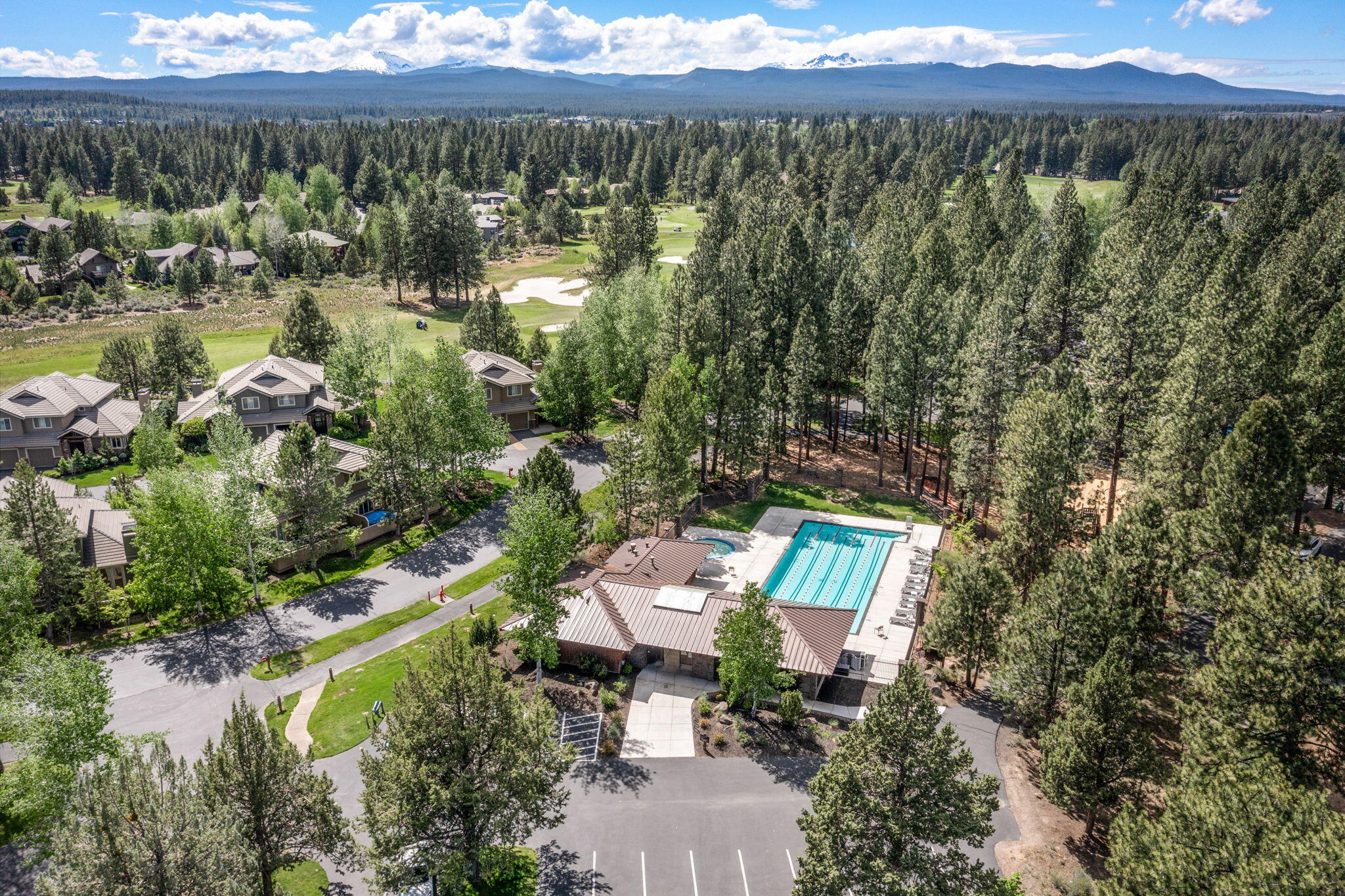 19598 Green Lakes Loop