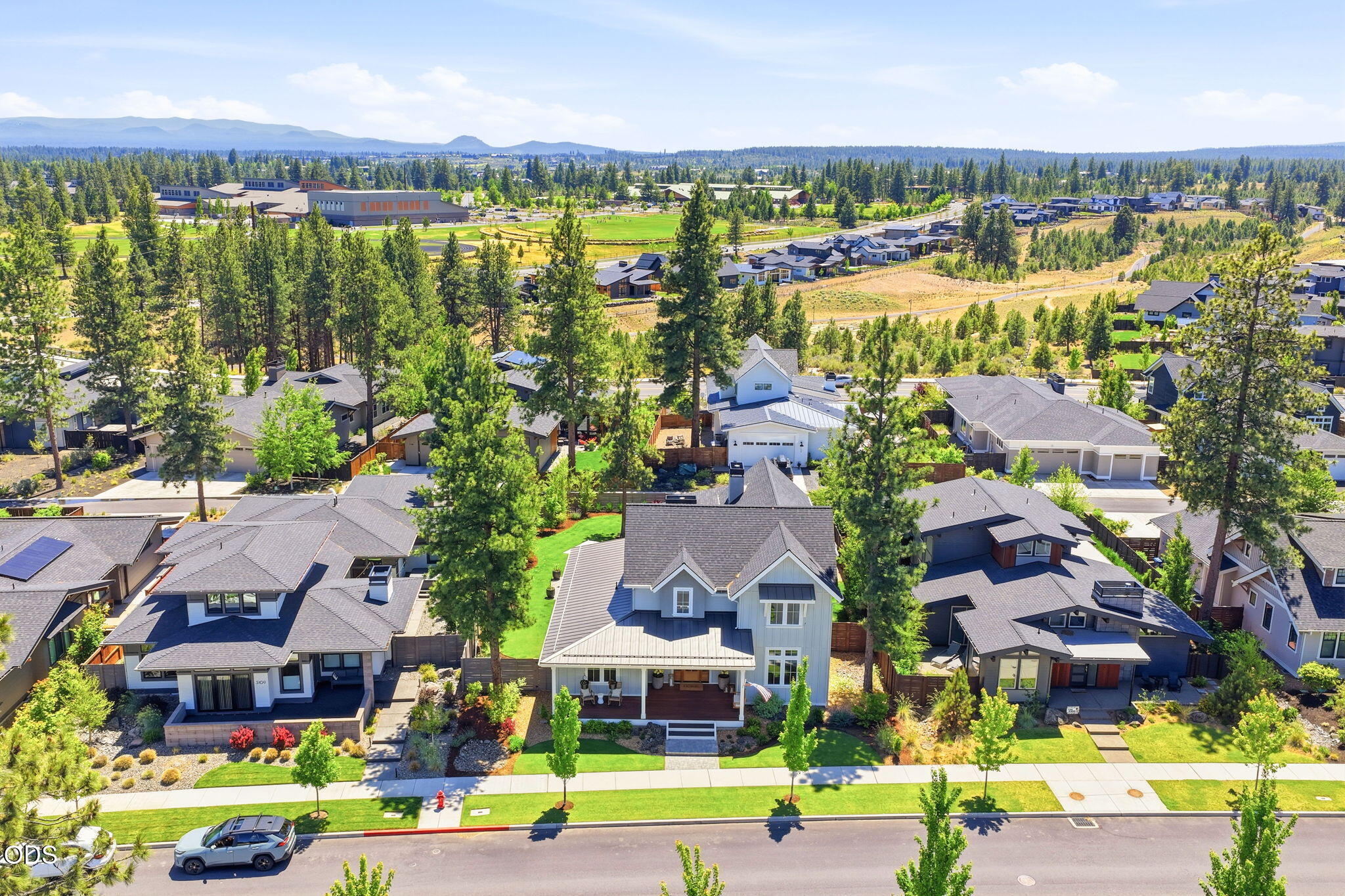 3113 NW Blodgett Way