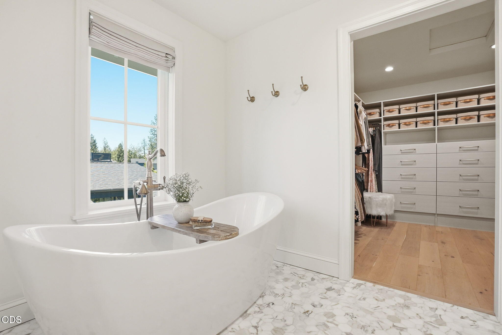 3113 NW Blodgett Way