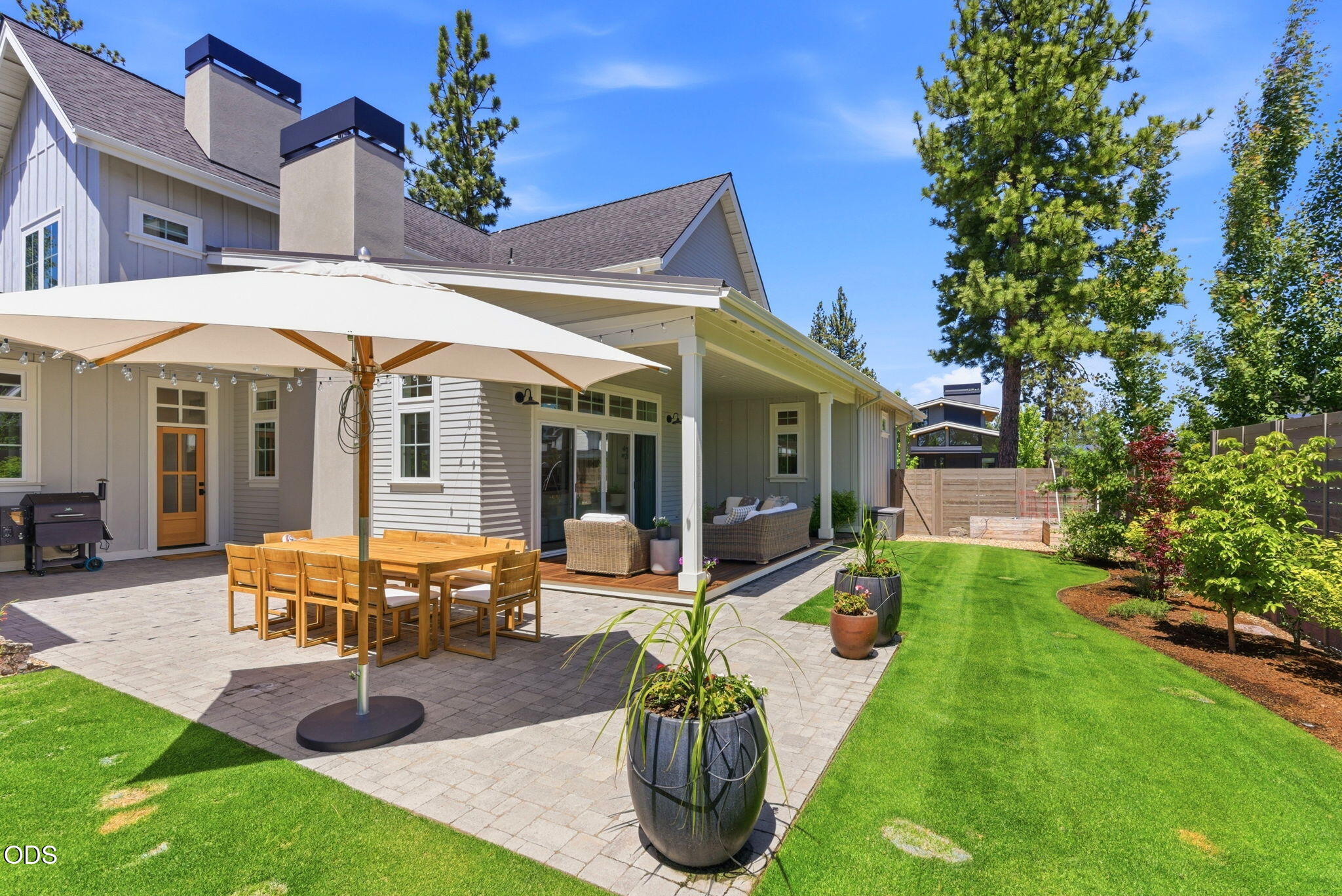 3113 NW Blodgett Way