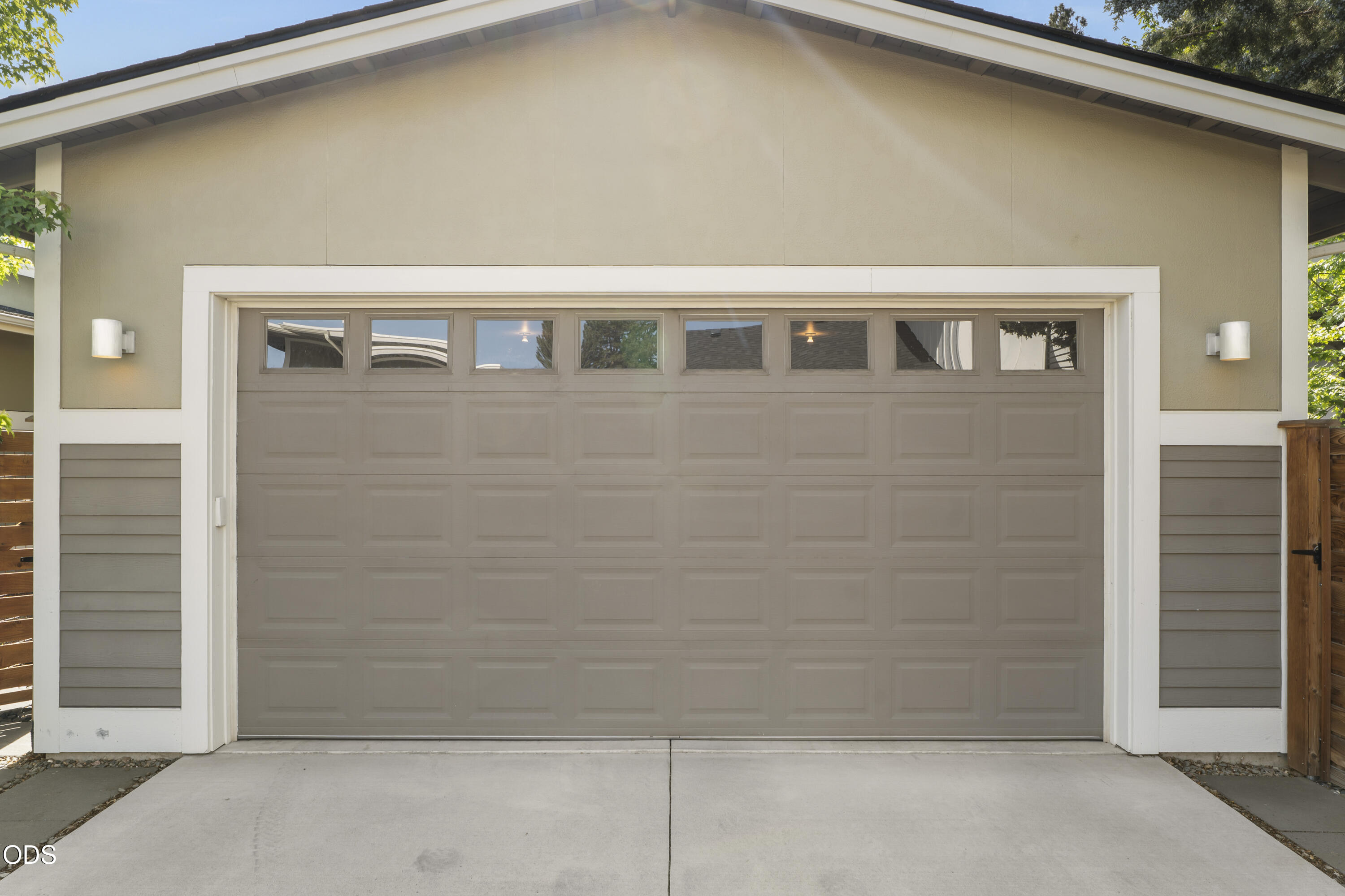 63378 NW Clearstone Drive