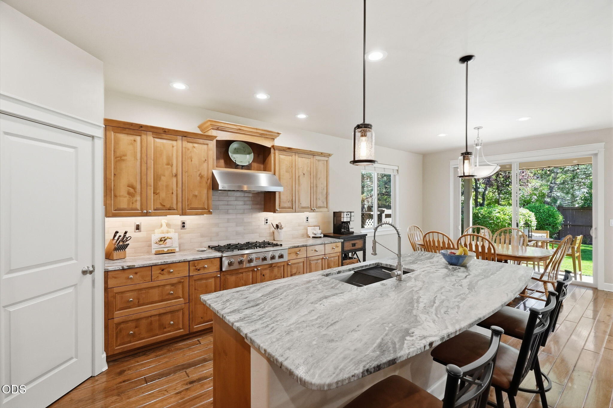 61156 SE Sydney Harbor Drive
