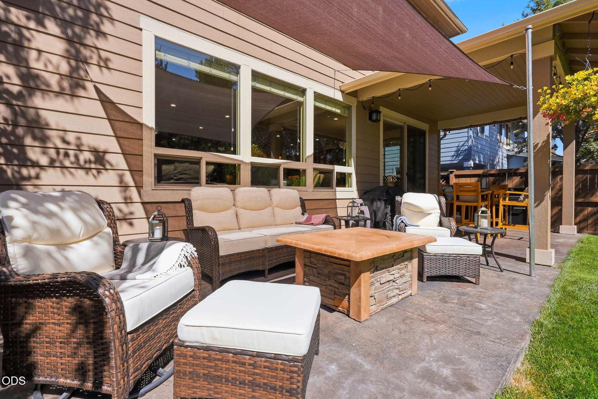 61156 SE Sydney Harbor Drive