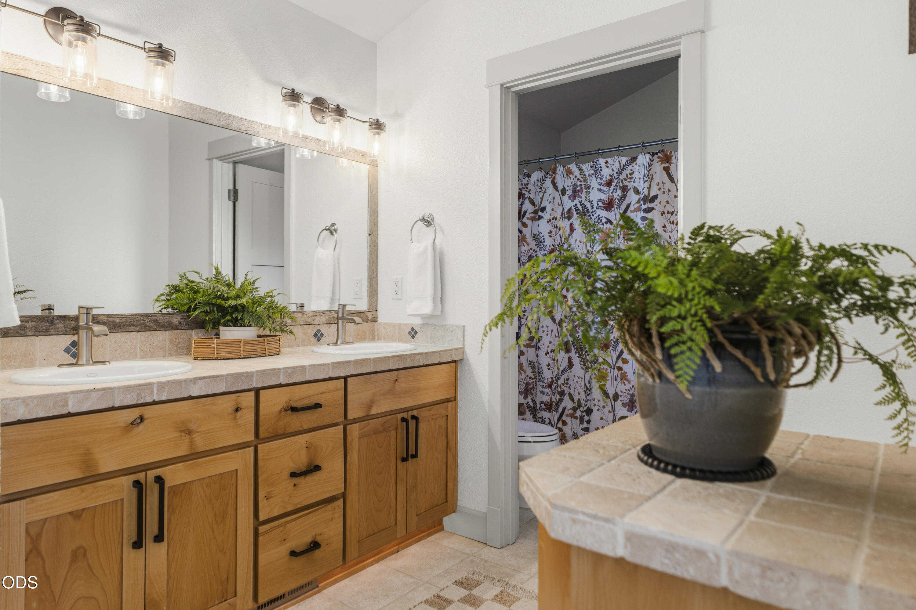 1471 NW John Fremont Street