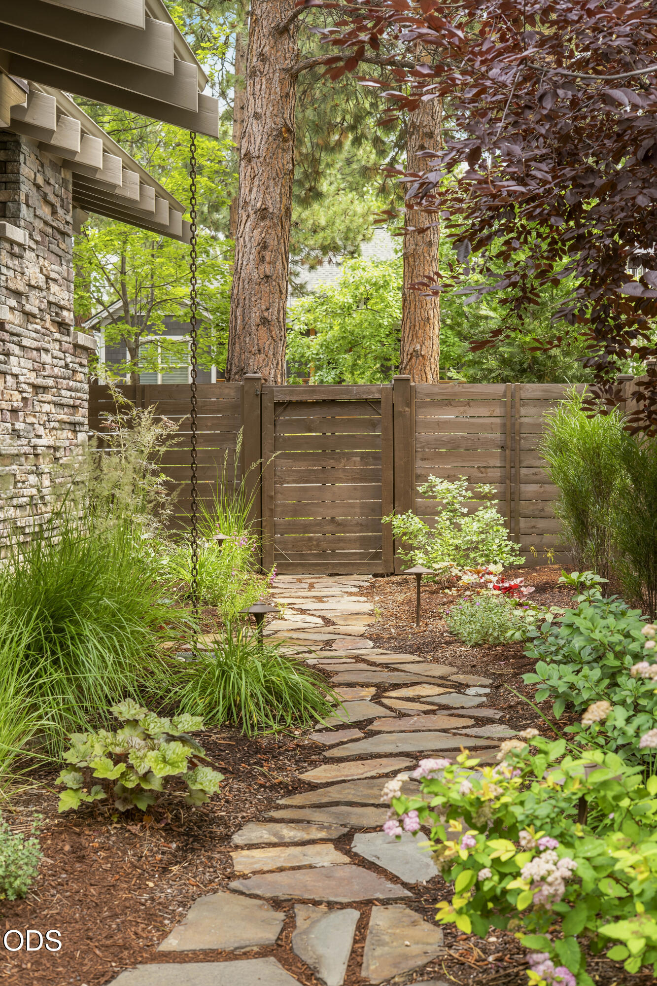 1471 NW John Fremont Street