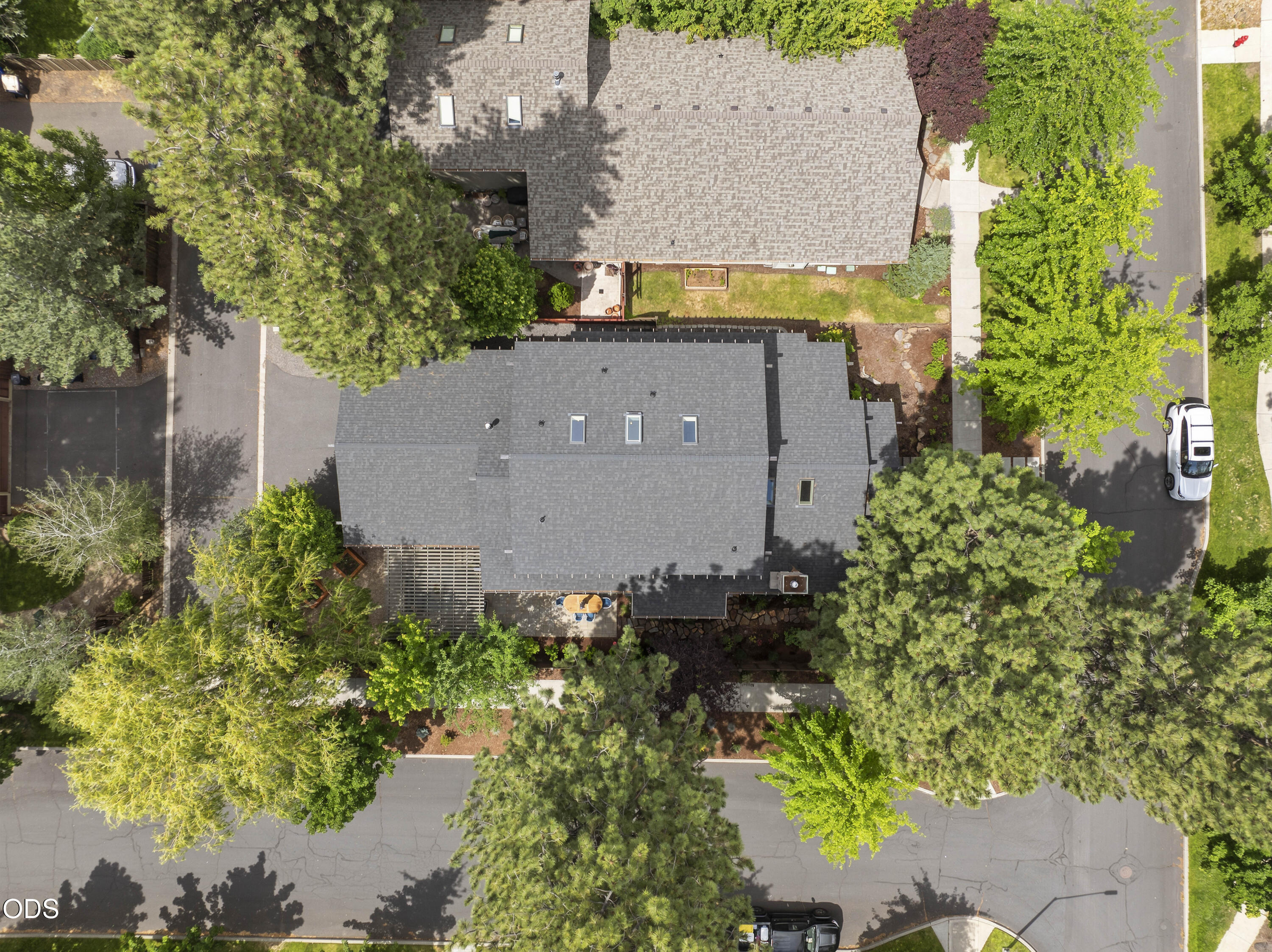 1471 NW John Fremont Street