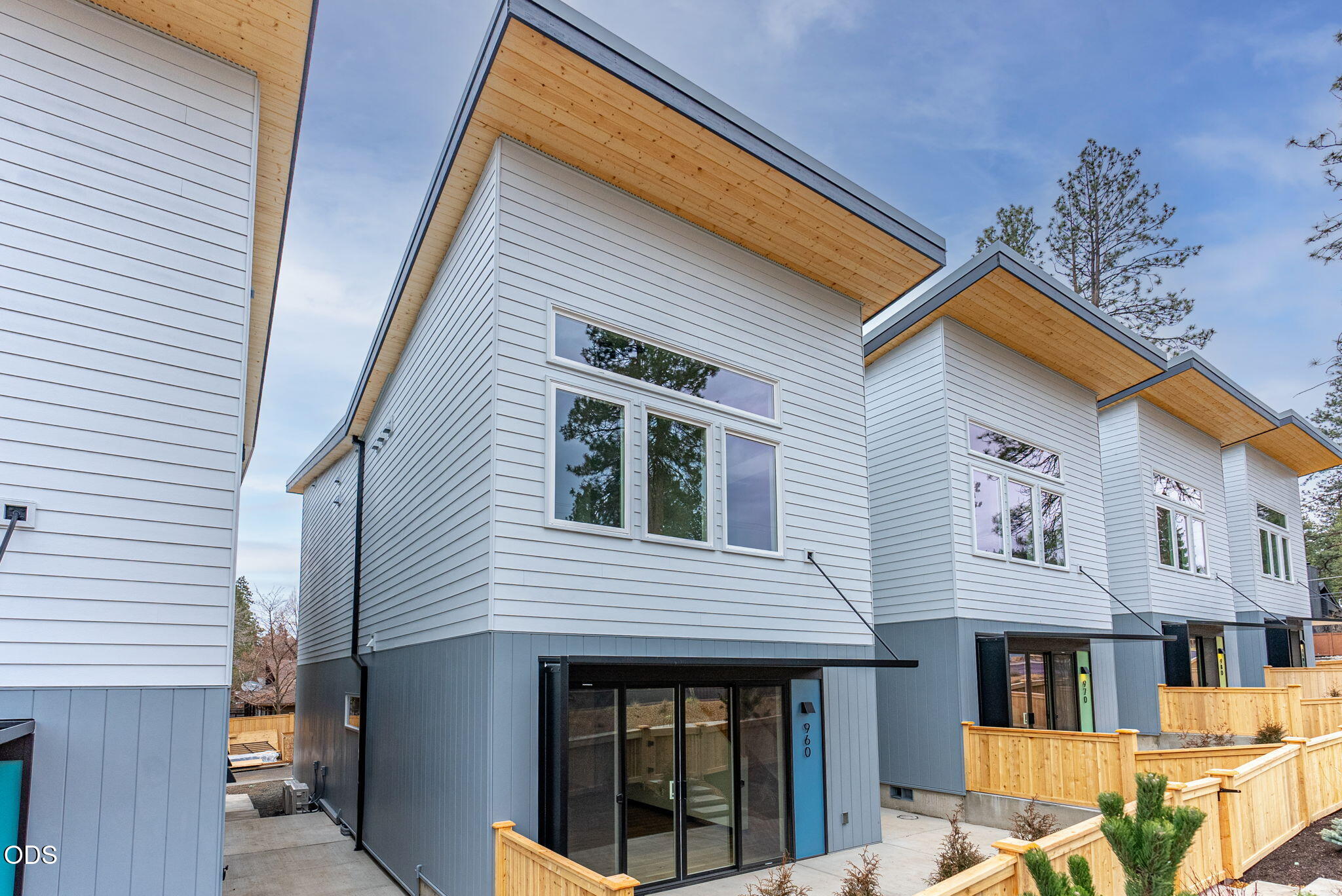 930 NE Norton Avenue, Lot 3