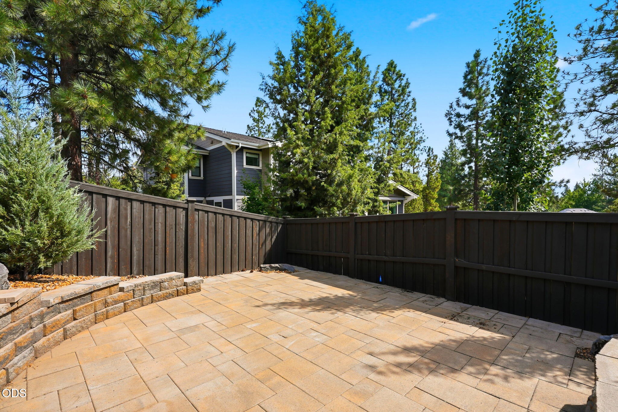 2621 NW Sky Vista Court