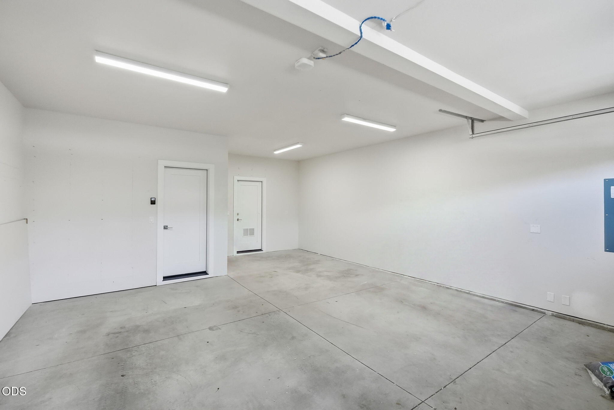 2621 NW Sky Vista Court