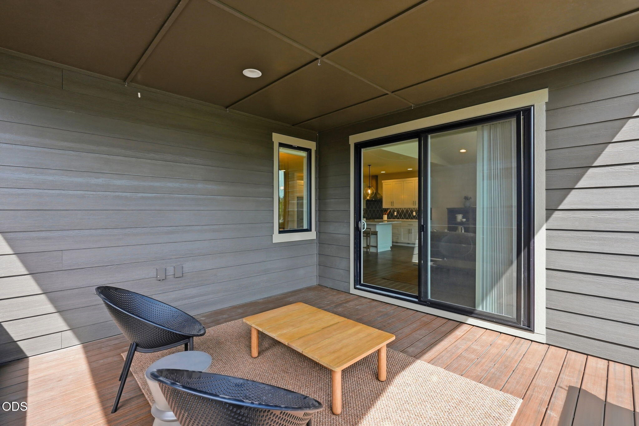 2621 NW Sky Vista Court
