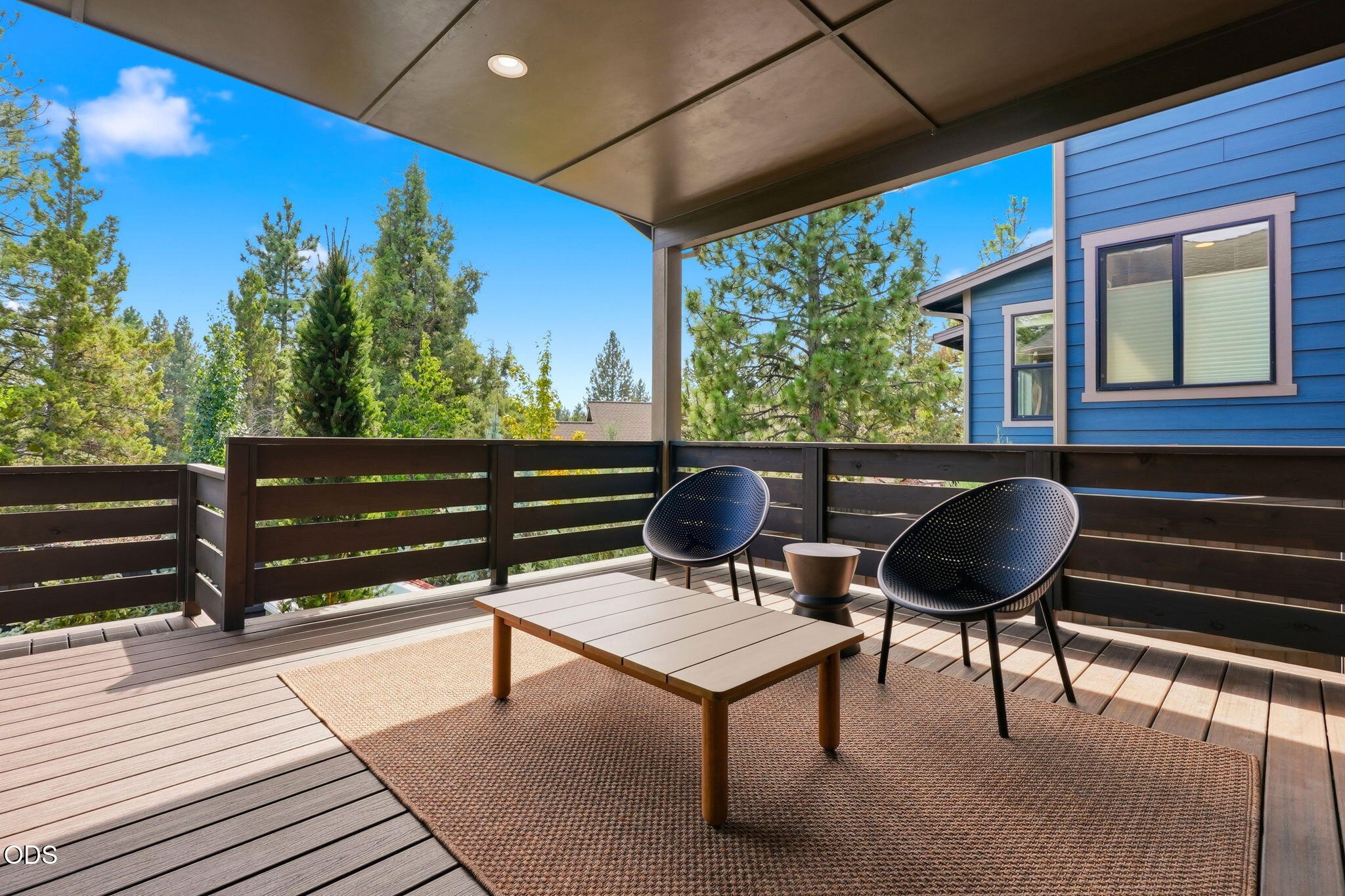 2621 NW Sky Vista Court