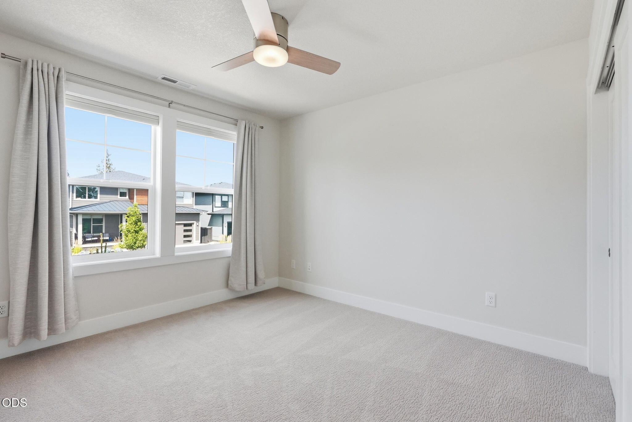 2621 NW Sky Vista Court