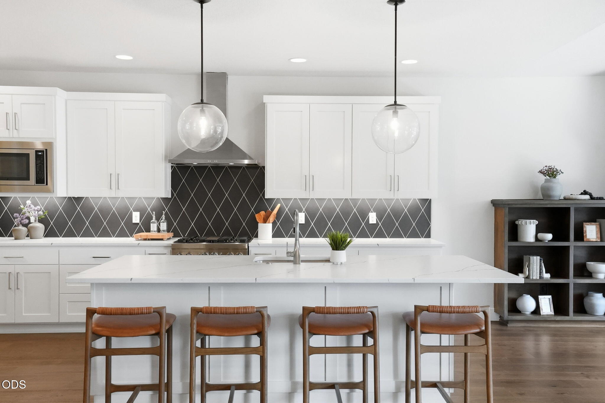 2621 NW Sky Vista Court