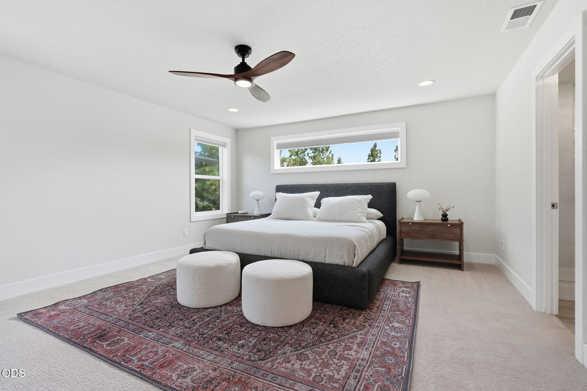 2621 NW Sky Vista Court