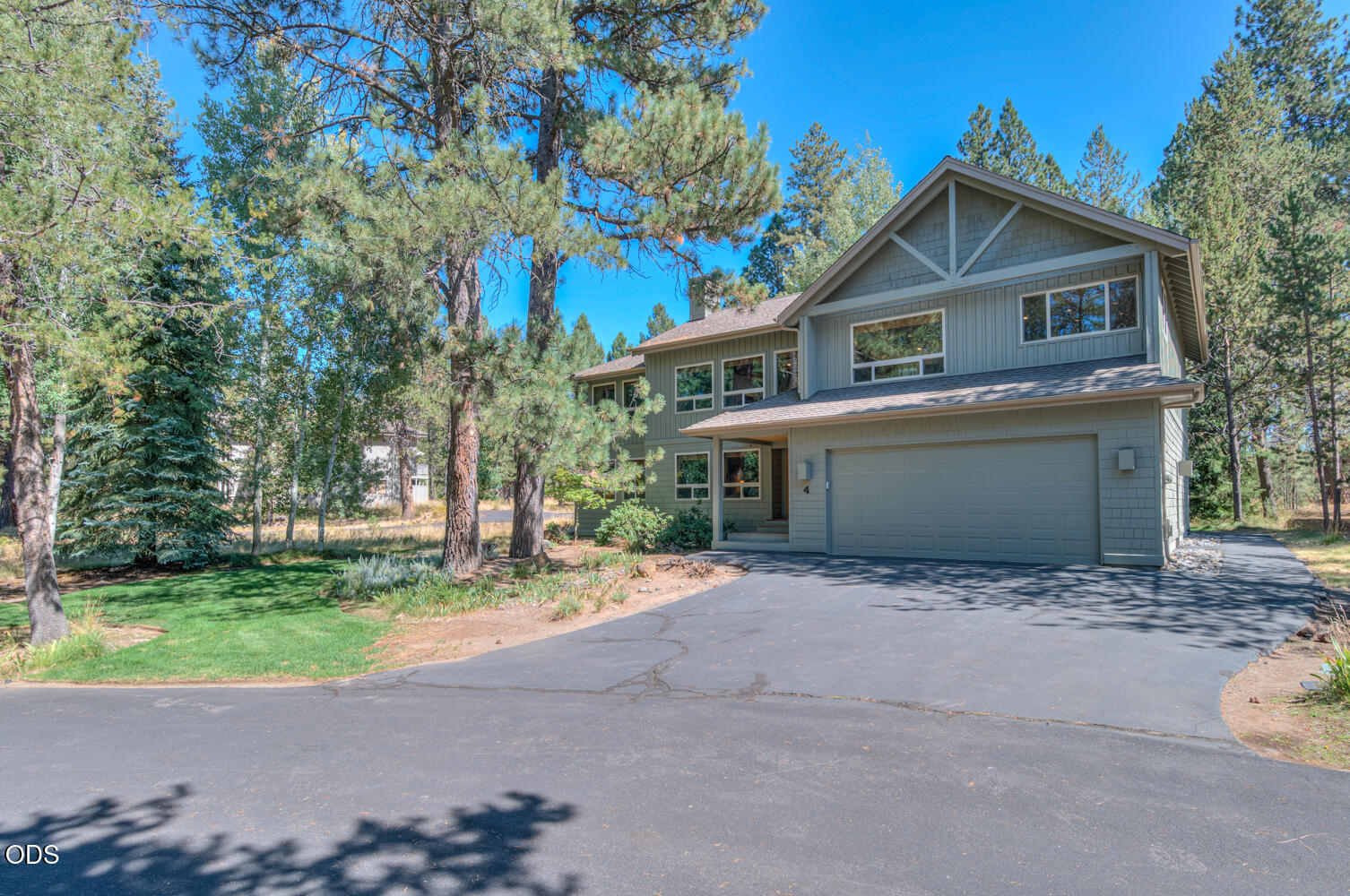 57864 Blue Grouse Lane, 4