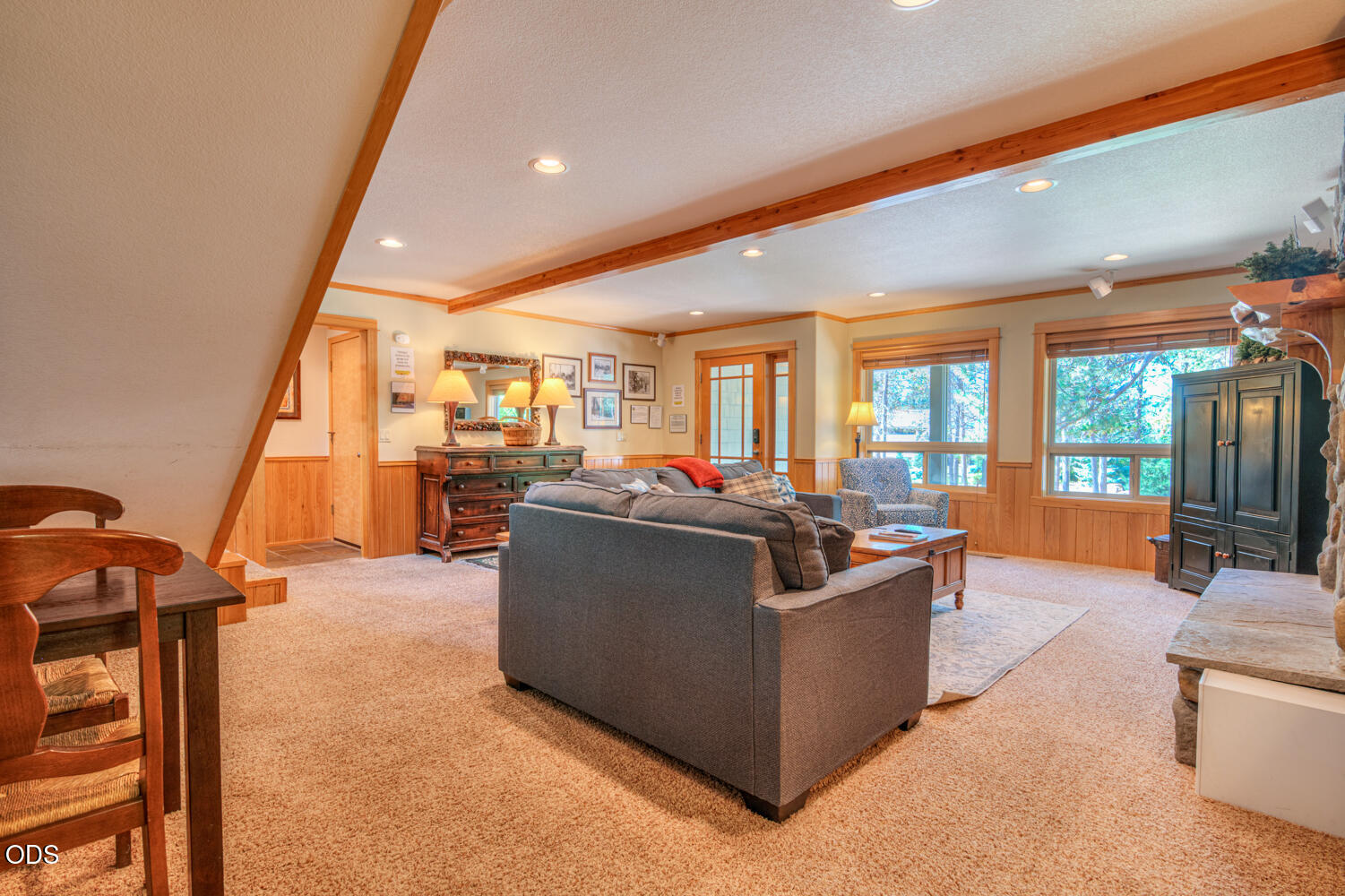 57864 Blue Grouse Lane, 4