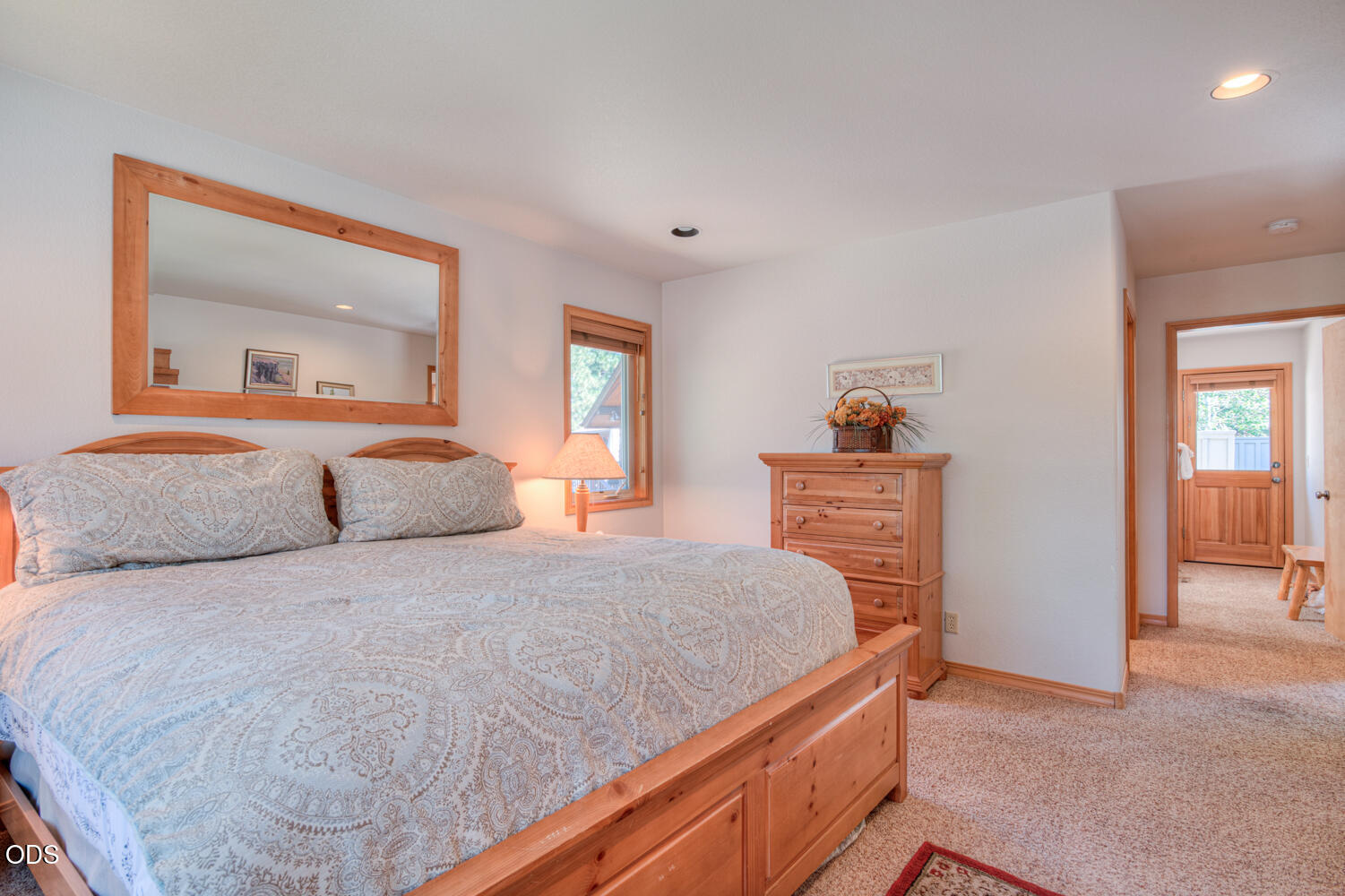 57864 Blue Grouse Lane, 4