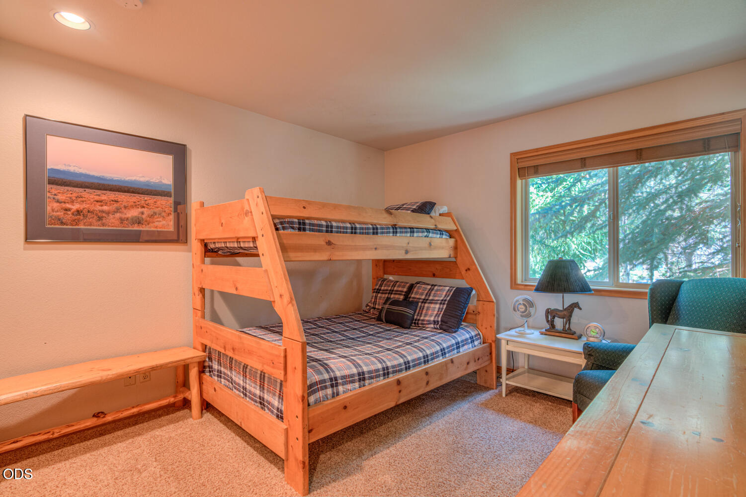 57864 Blue Grouse Lane, 4