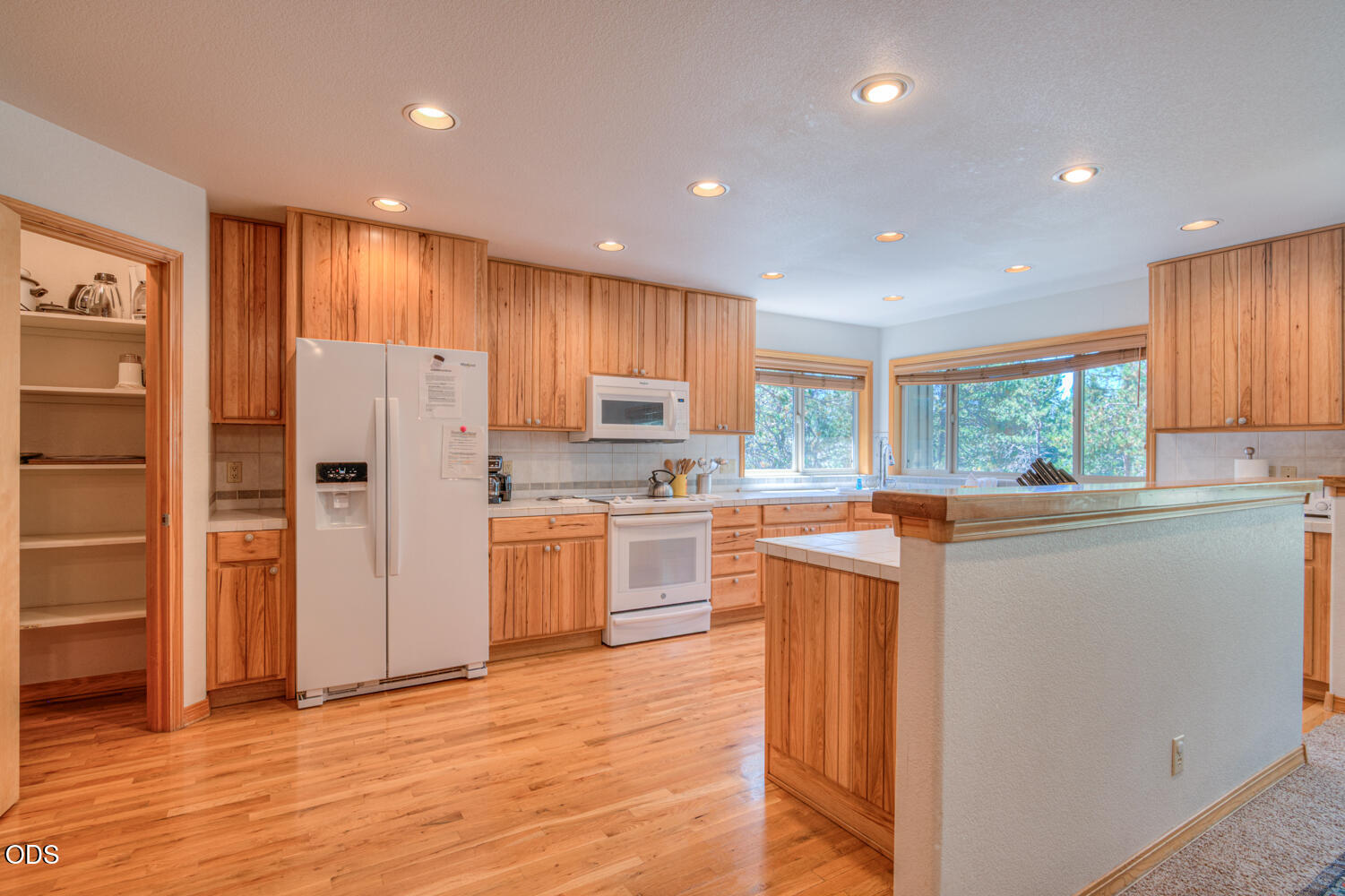 57864 Blue Grouse Lane, 4