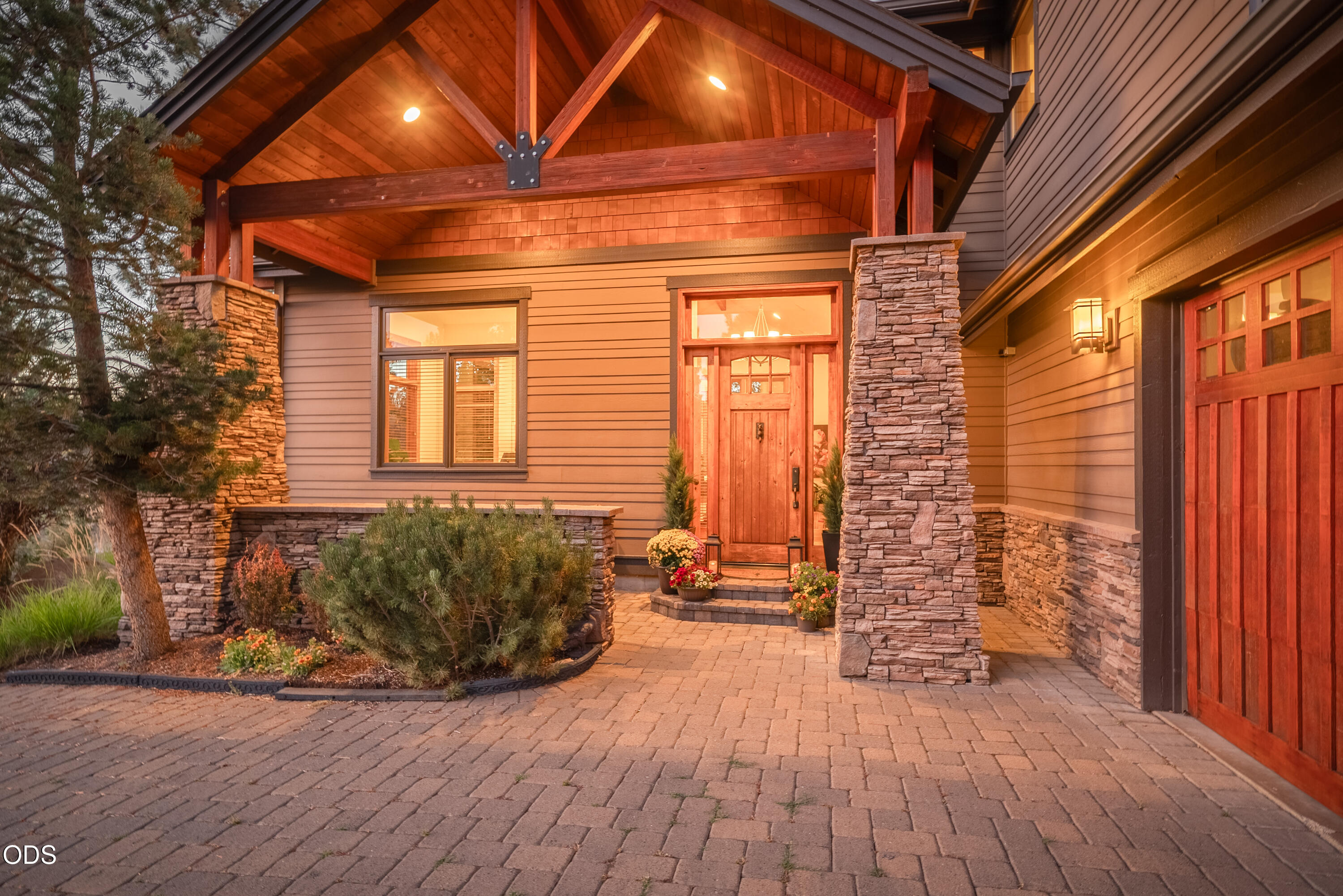 19052 NW Mt. Shasta Drive