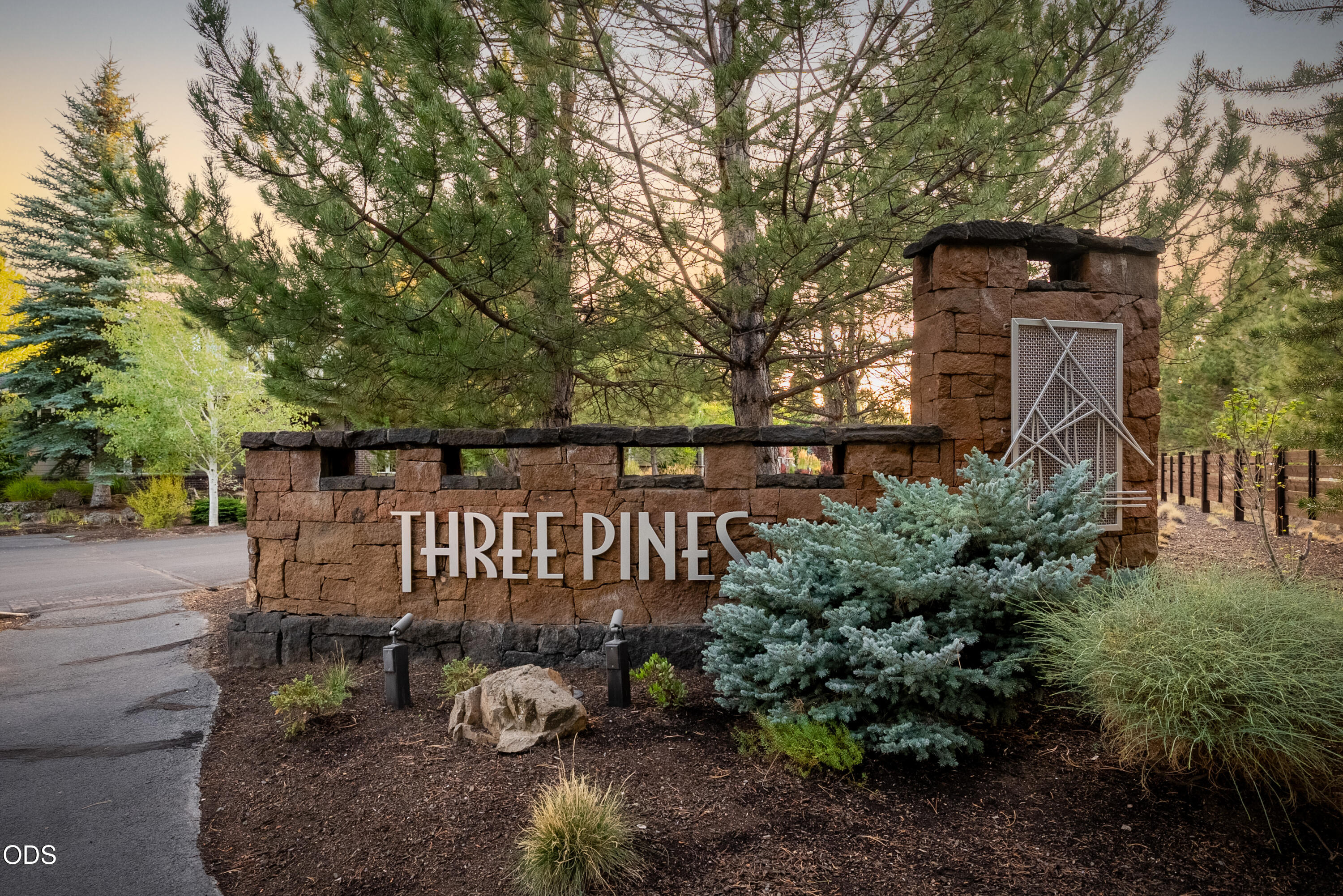 19052 NW Mt. Shasta Drive