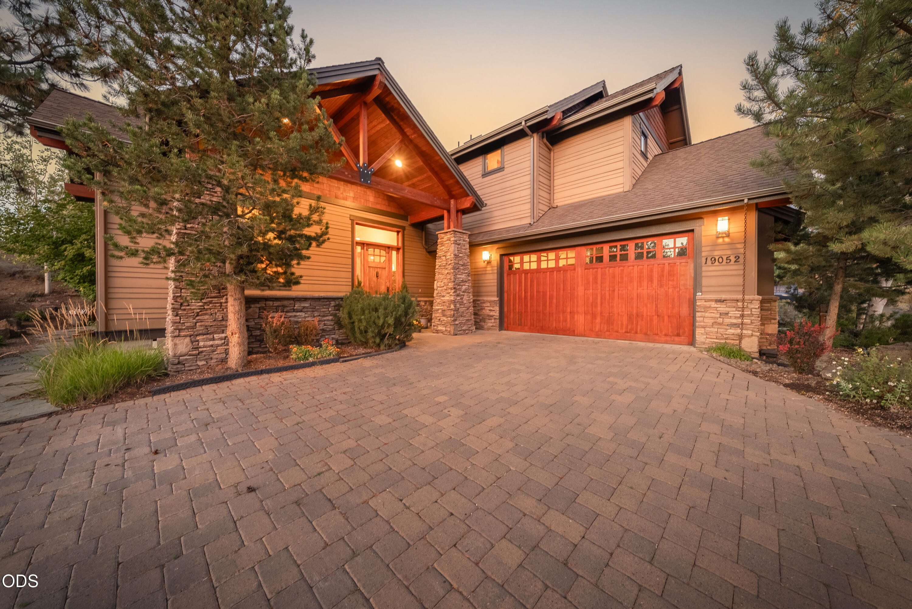 19052 NW Mt. Shasta Drive