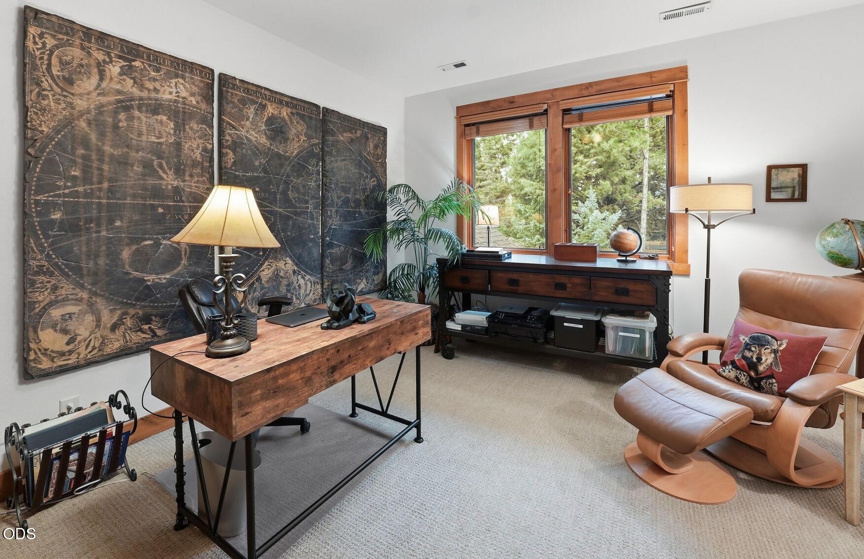 19052 NW Mt. Shasta Drive