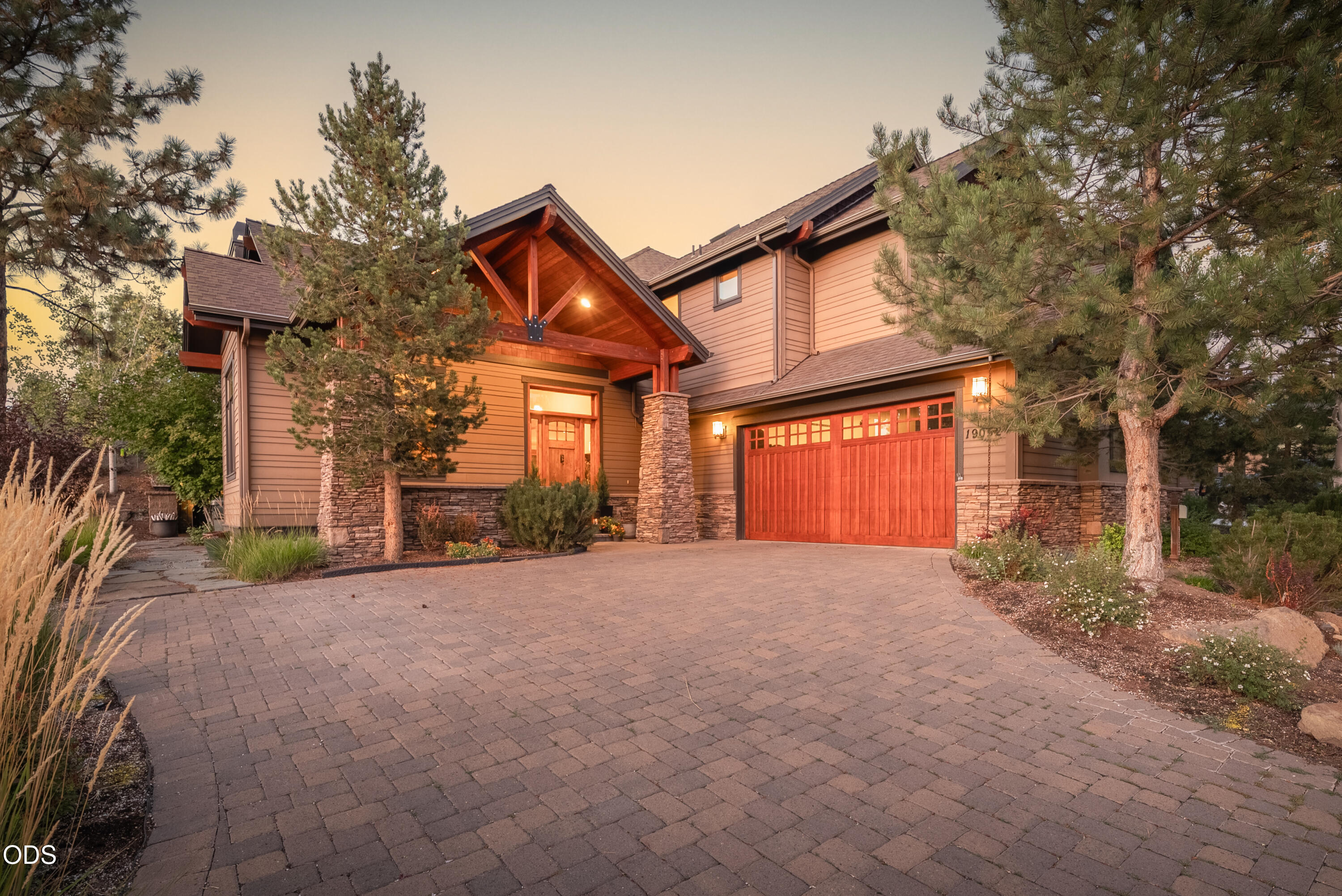 19052 NW Mt. Shasta Drive