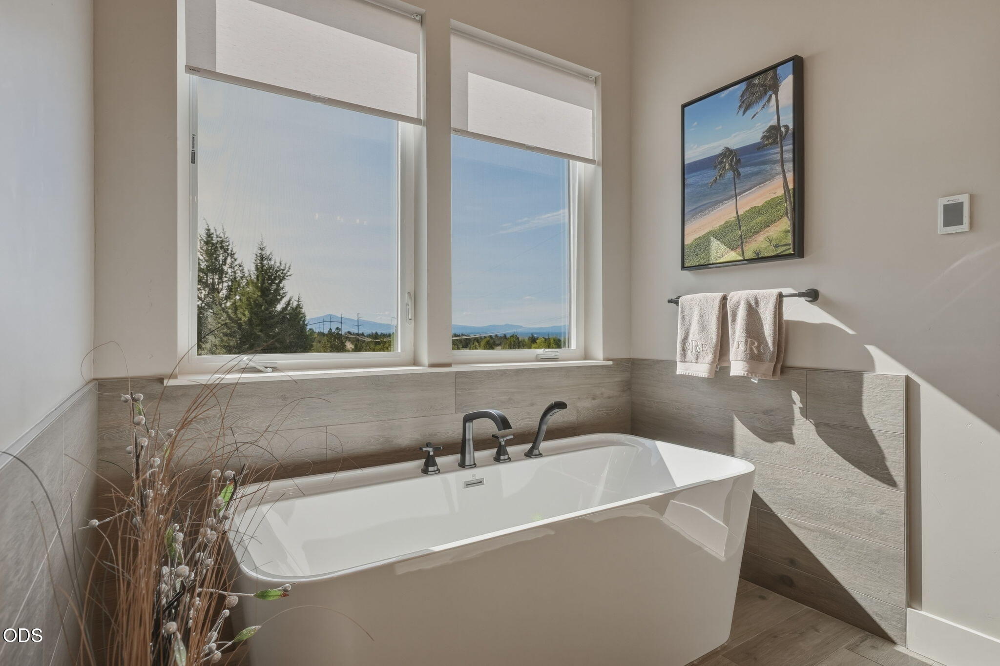883 Highland View Loop