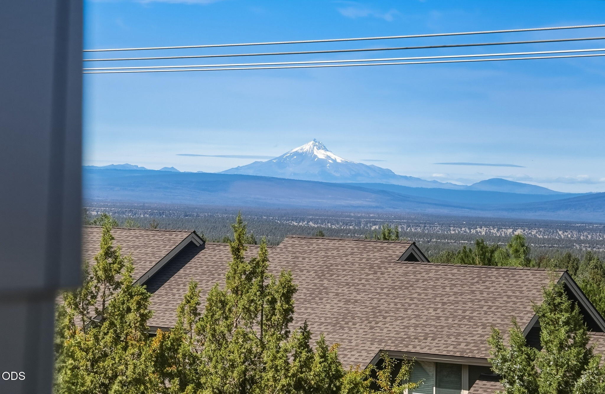 883 Highland View Loop