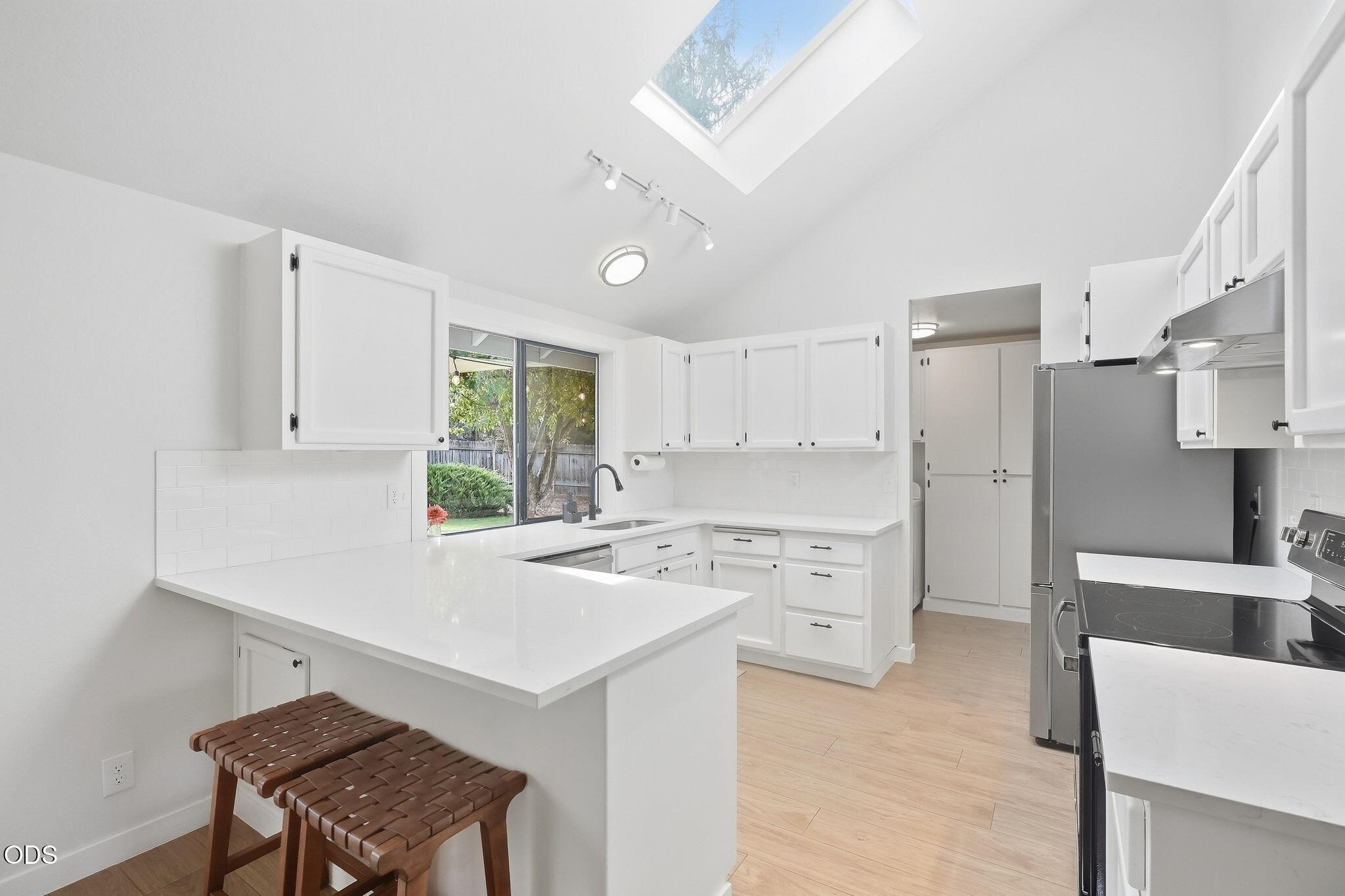21195 Strawberry Mountain Court