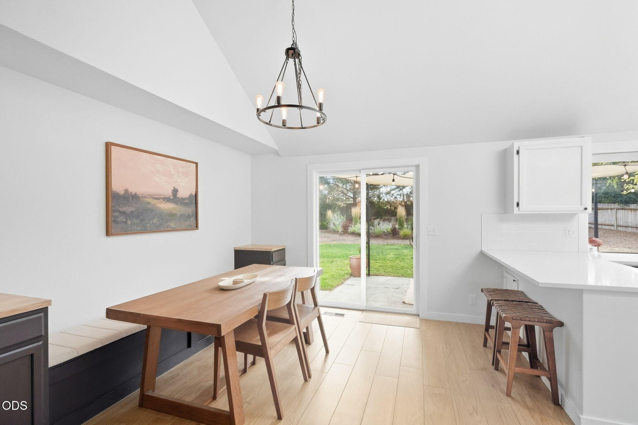 21195 Strawberry Mountain Court