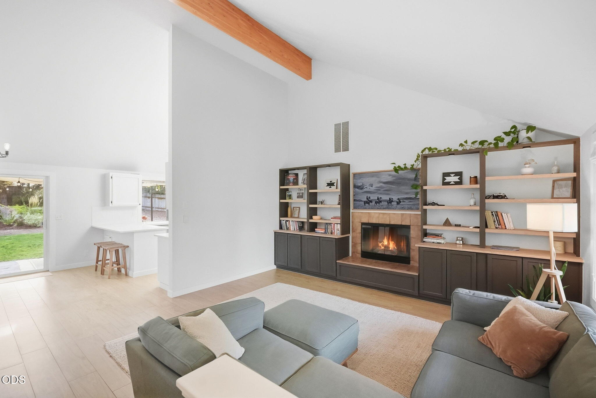21195 Strawberry Mountain Court