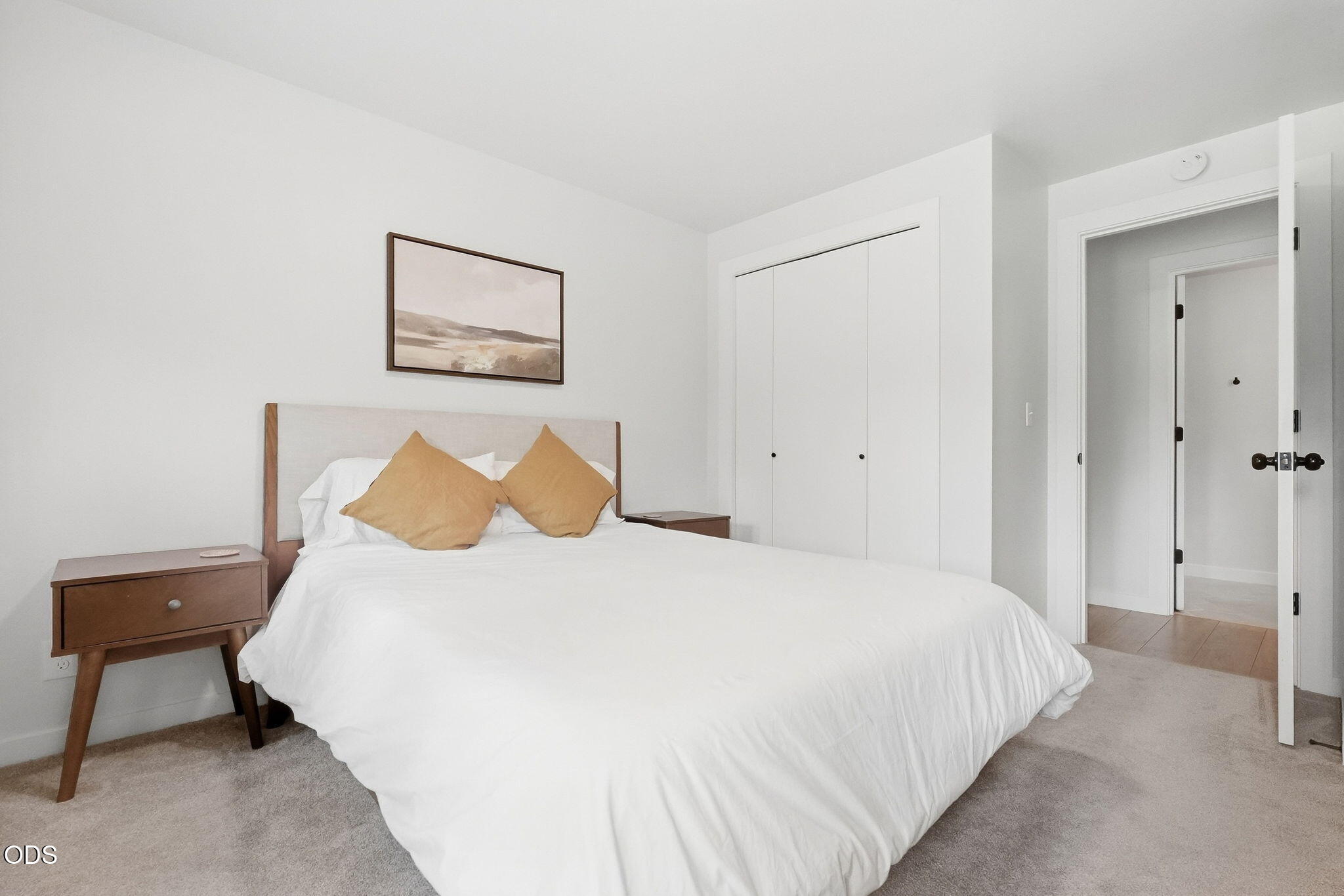 21195 Strawberry Mountain Court