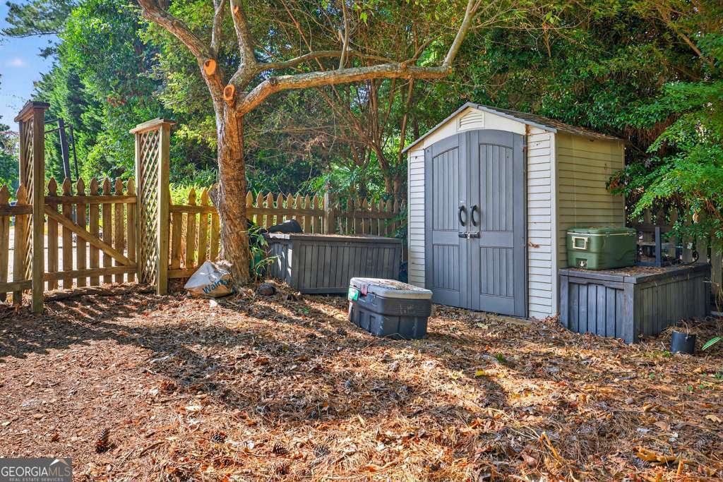 1430 Roanoke Trace