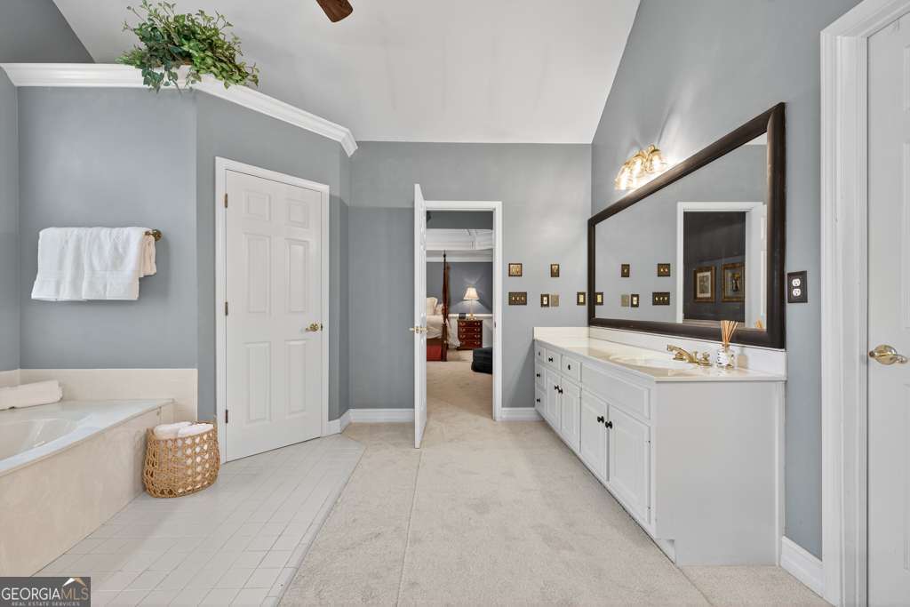 1430 Roanoke Trace