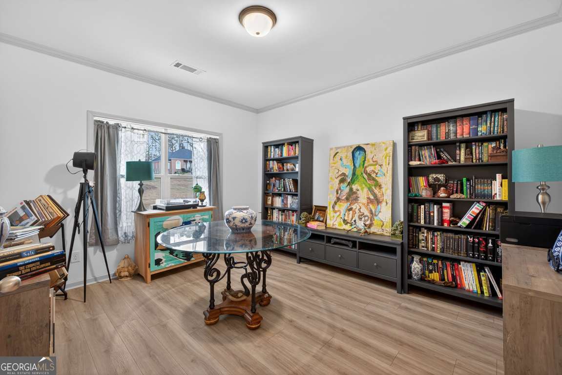 311 Rockwell Church Road NW