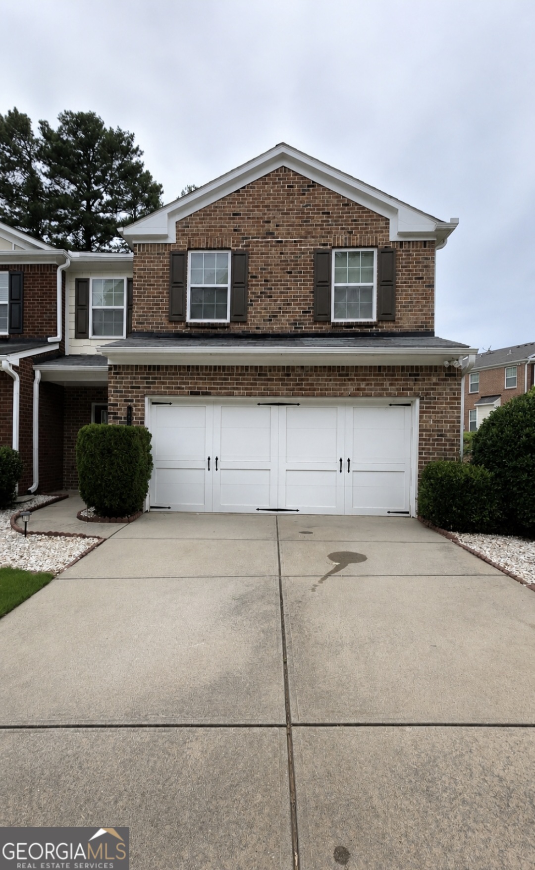 192 Bellewood Oak Drive