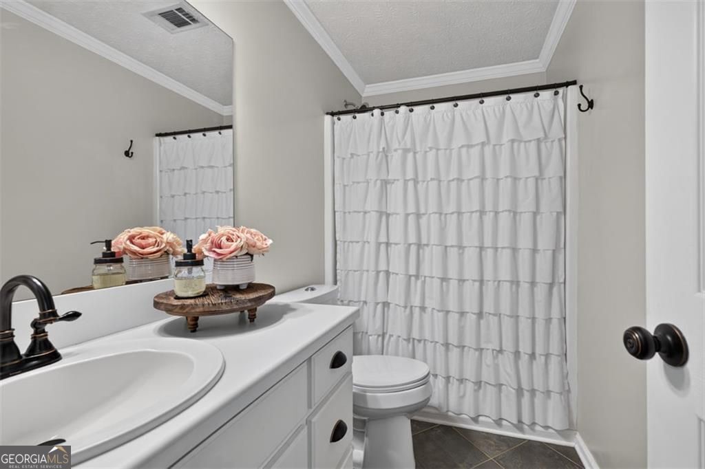 1561 Timber Heights Drive