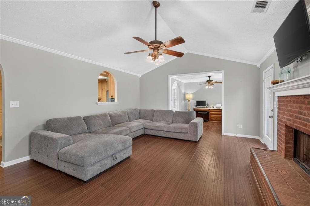 1561 Timber Heights Drive