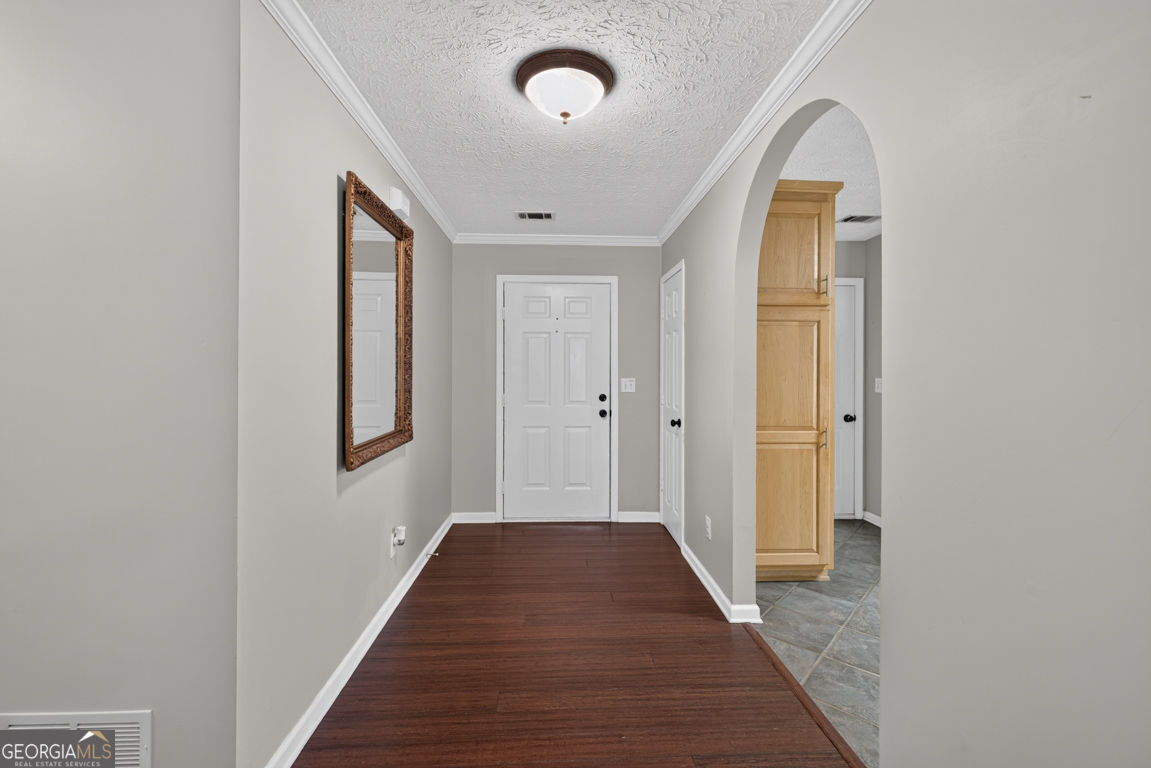 1561 Timber Heights Drive