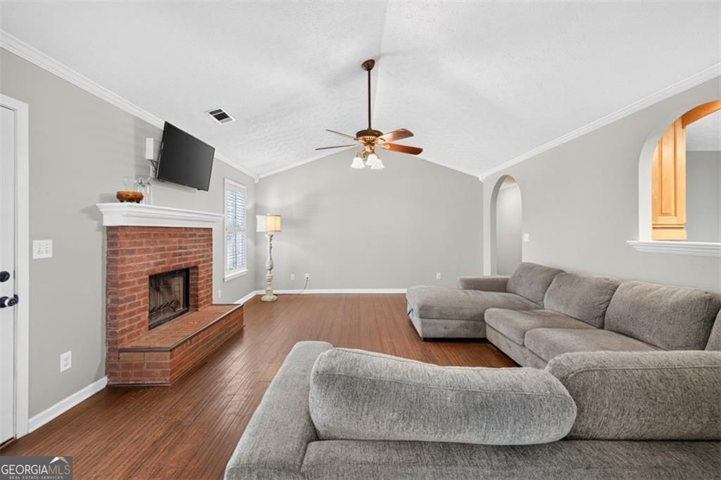 1561 Timber Heights Drive